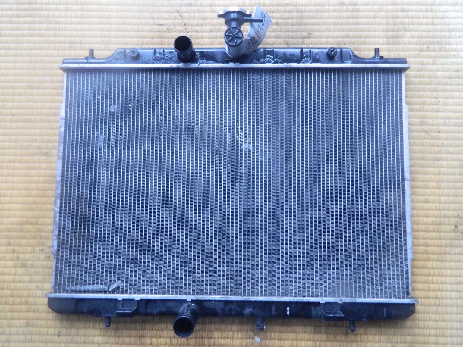 Радиатор ДВС NISSAN X-TRAIL T31 (Контрактный) 22117252