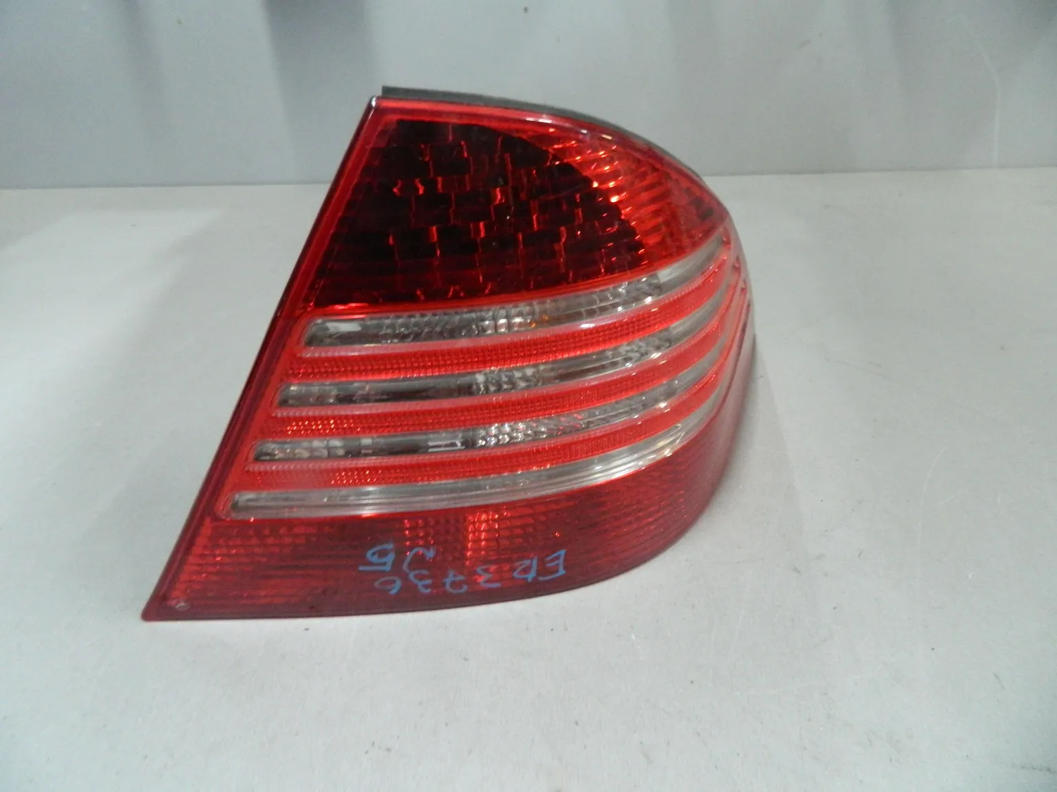 Фонарь MERCEDES-BENZ S-CLASS W220 Зад Прав (Контрактный) 6995368