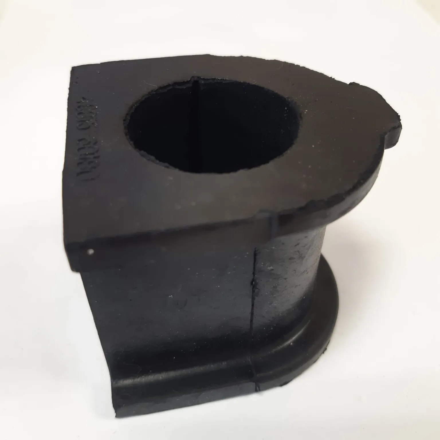 Втулка стабилизатора TOYOTA 4881560180 TOYOTA Land Cruiser
