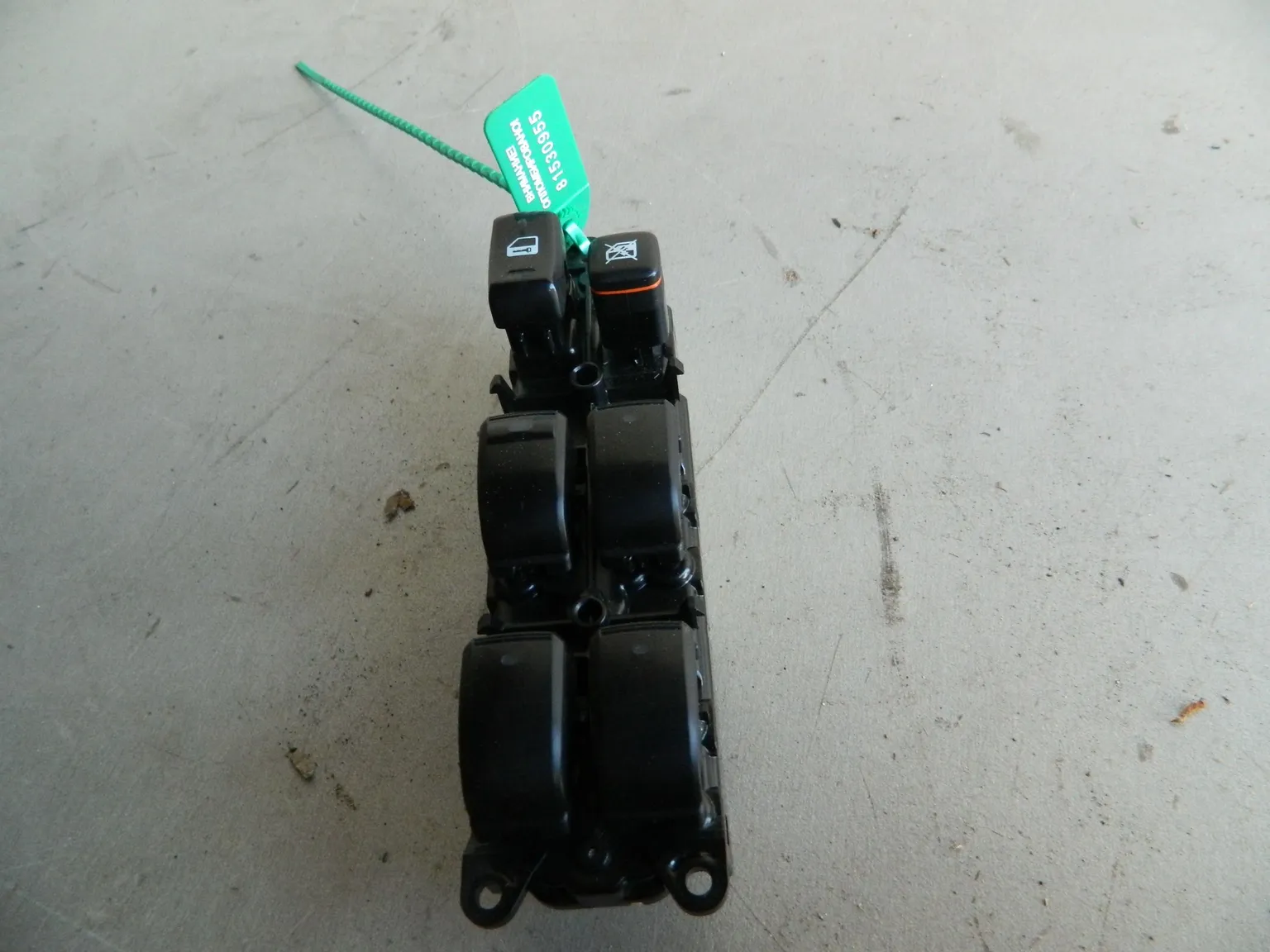 Блок управления стеклоподъемниками TOYOTA LAND CRUISER PRADO J120 (Б/У) 81530955