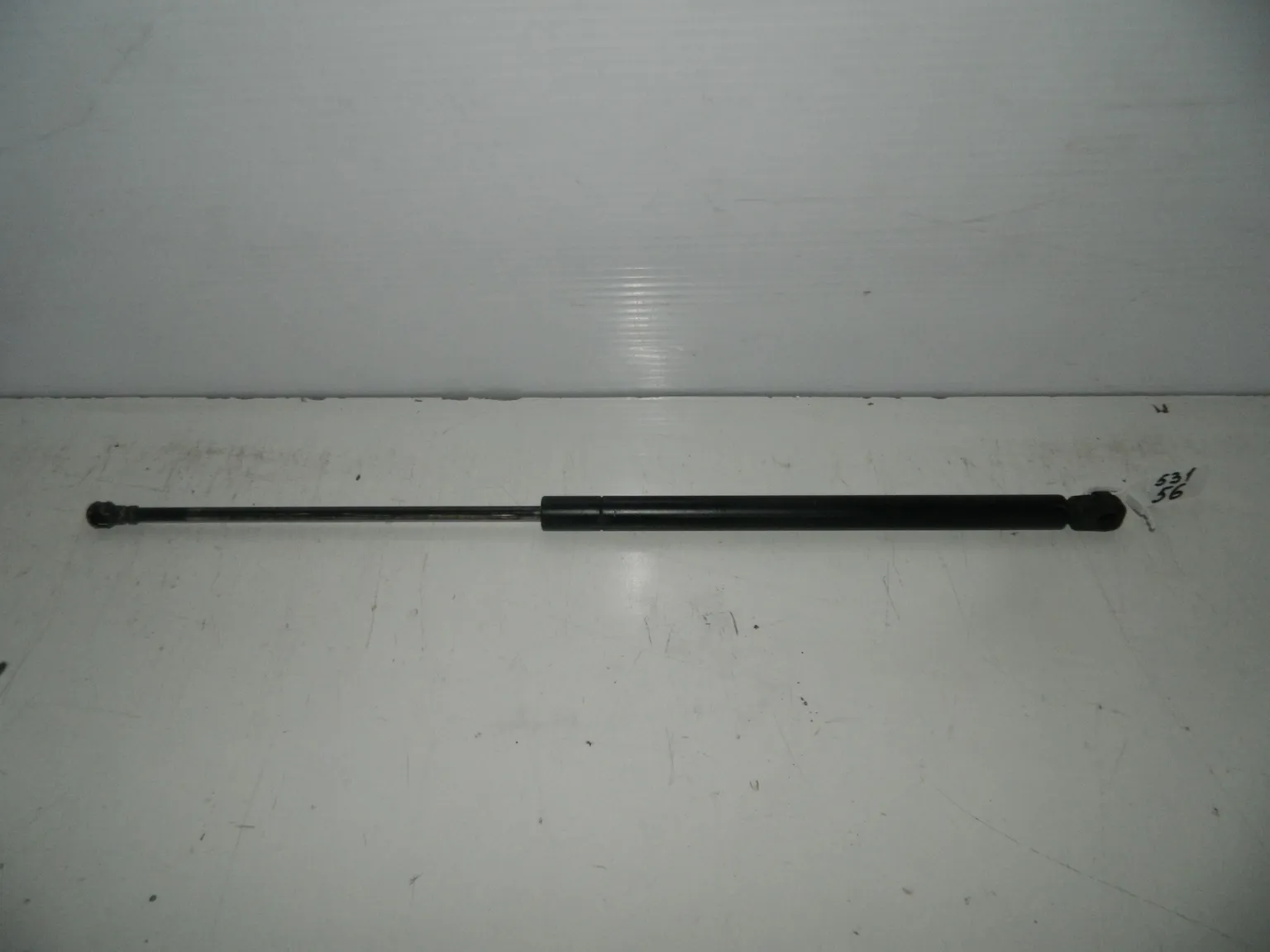 Амортизатор багажника FORD MONDEO BGP L1F (Б/У) 53156