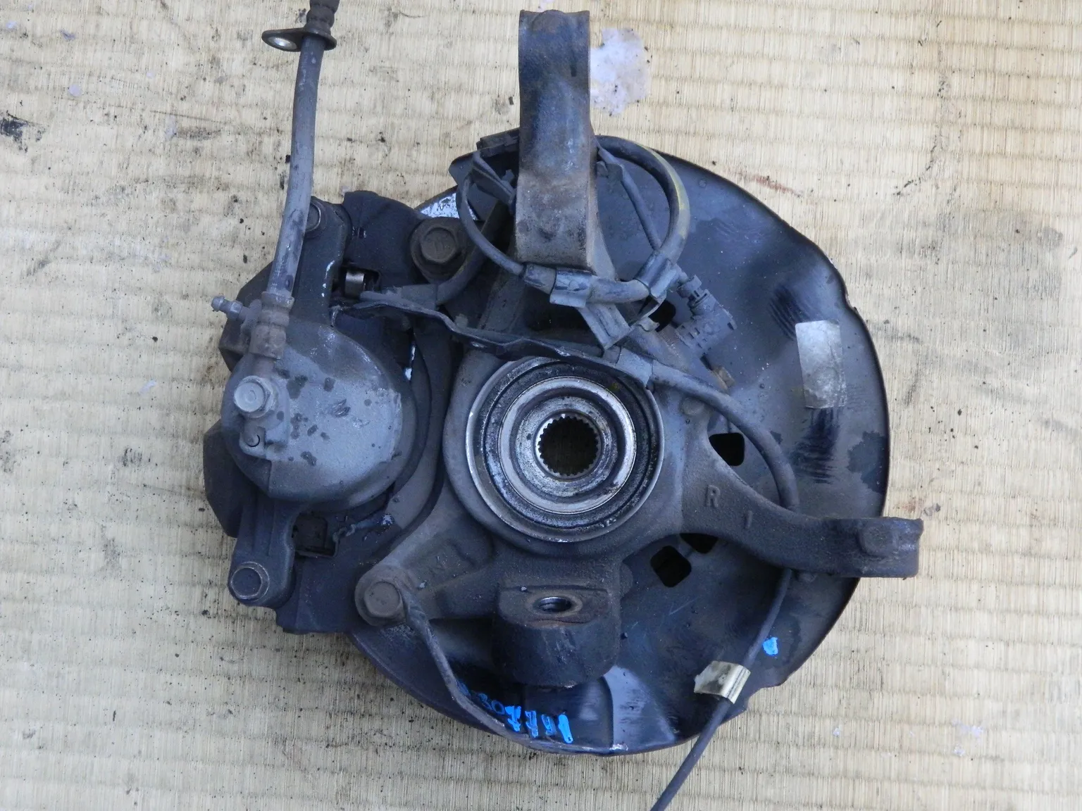 Ступица TOYOTA CAMRY ACV30 Перед Прав (Контрактный) 37791721