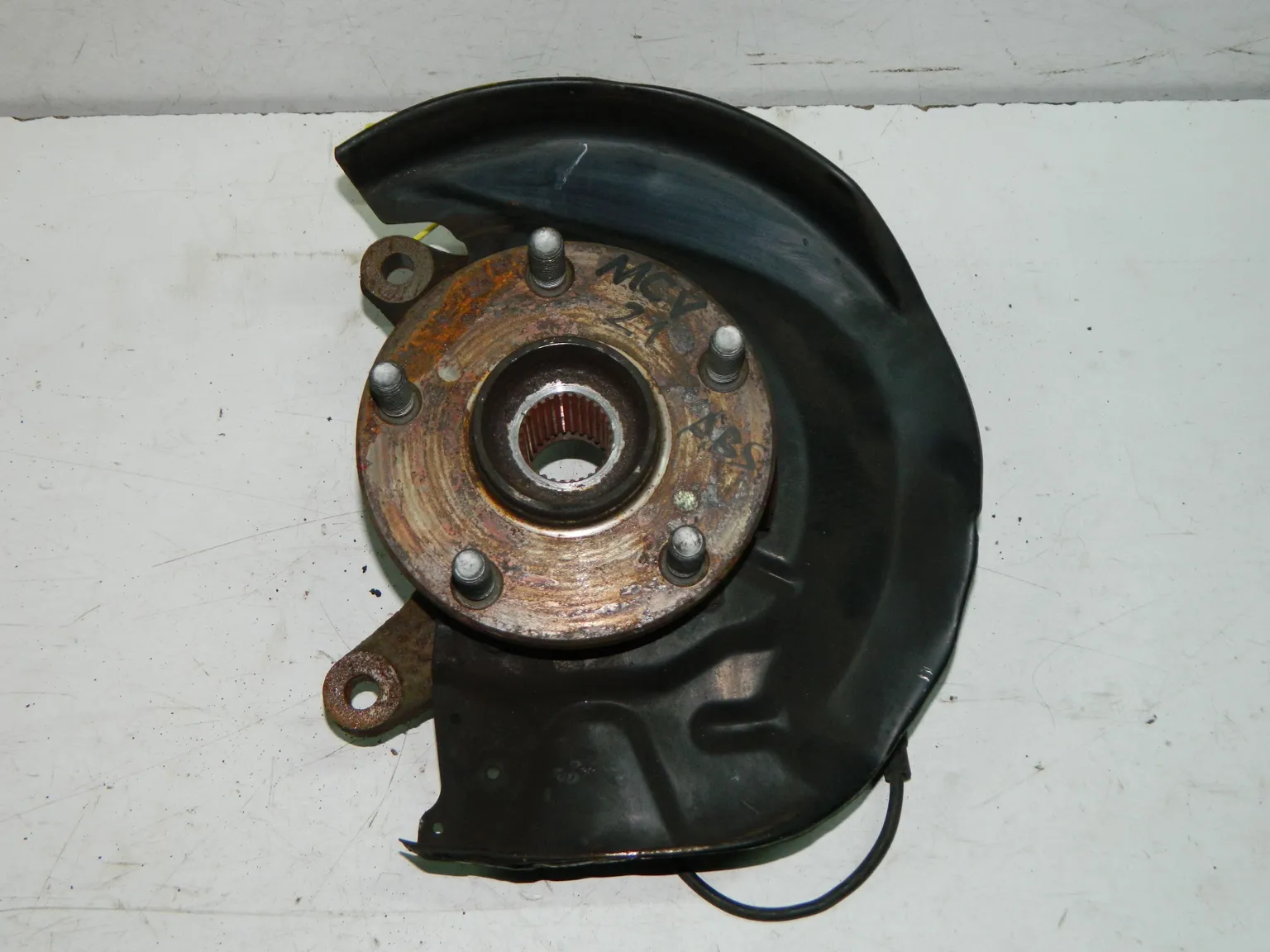 Ступица TOYOTA WINDOM MCV21 Перед Лев (Контрактный) 40940707