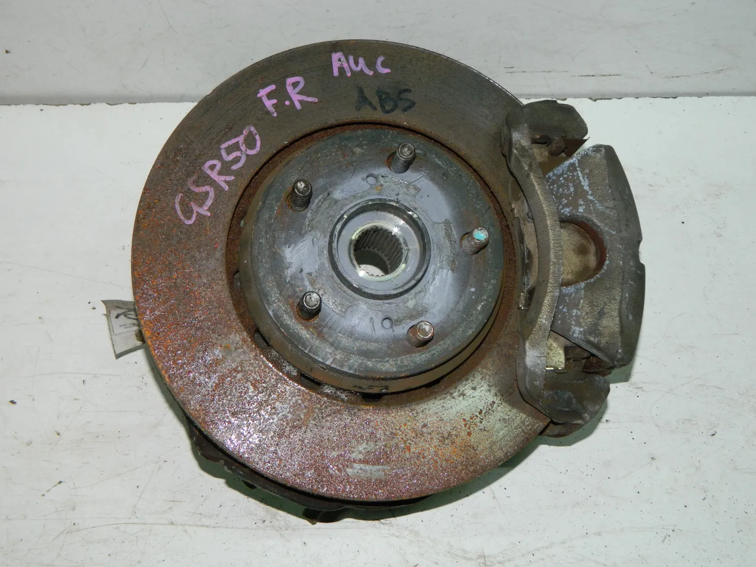 Ступица TOYOTA ESTIMA GSR50 Перед Прав (Контрактный) 40940601