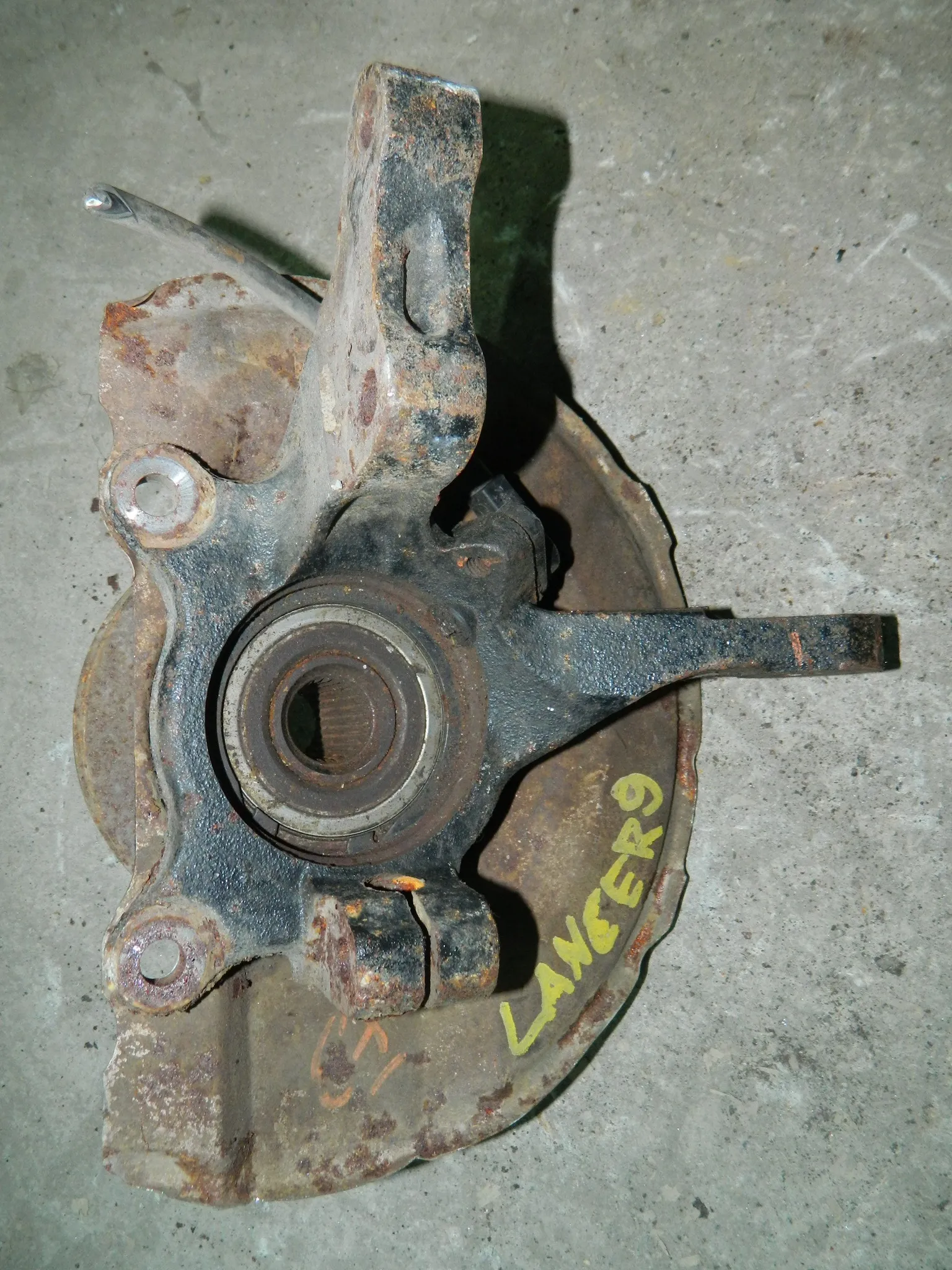 Ступица MITSUBISHI LANCER CEDIA CS2A Перед Прав (Конрактный) 79591244