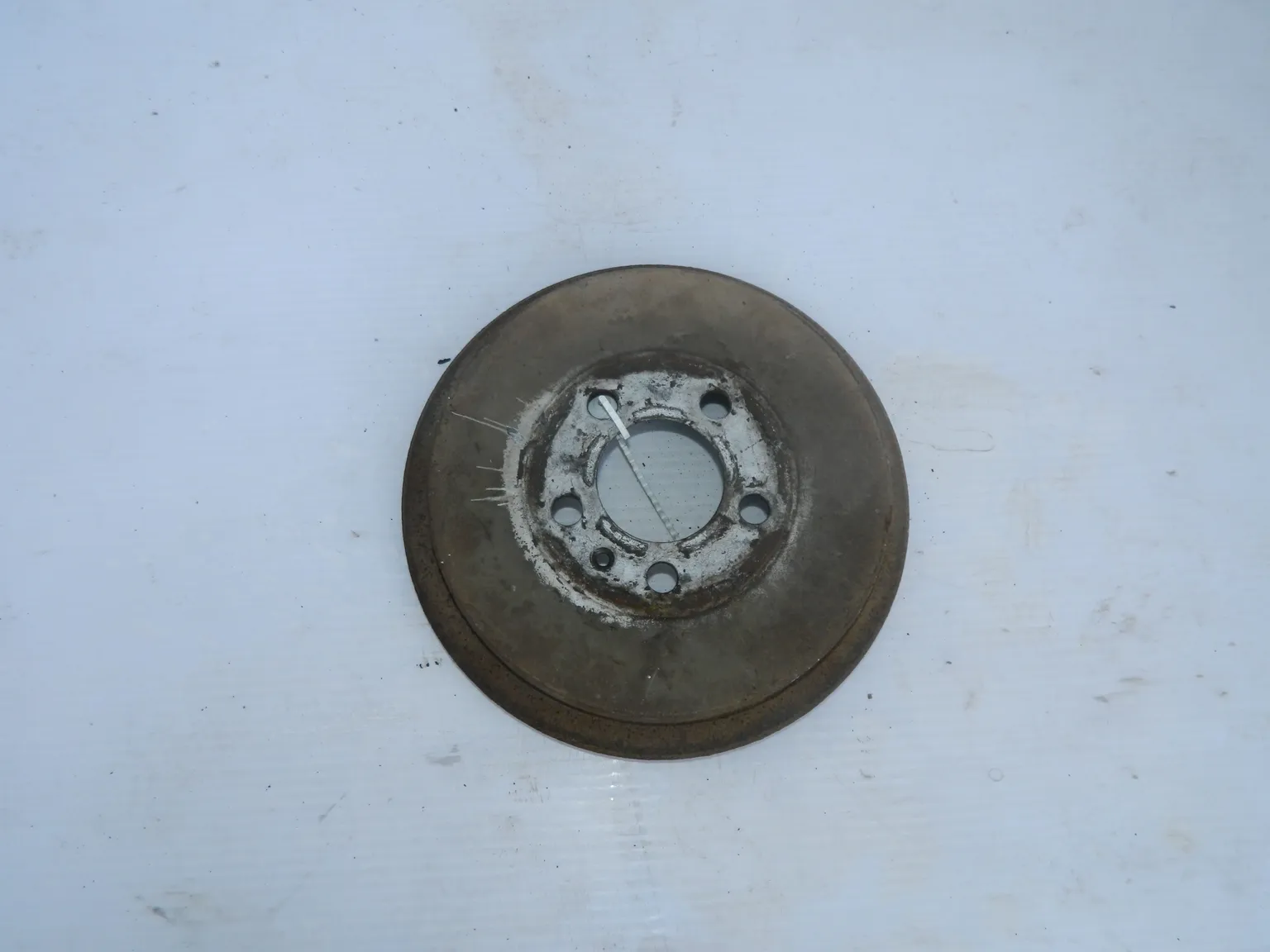 Барабан тормозной Volkswagen Polo MK5 CFN Зад (Б/У) 45984070