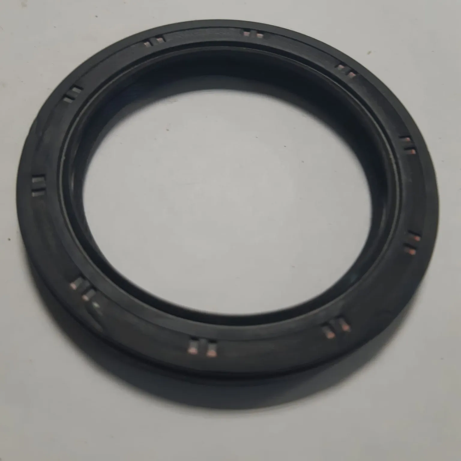 Сальник NOK XH0446E0 TOYOTA RAV4 55x74x7,5 9031155004