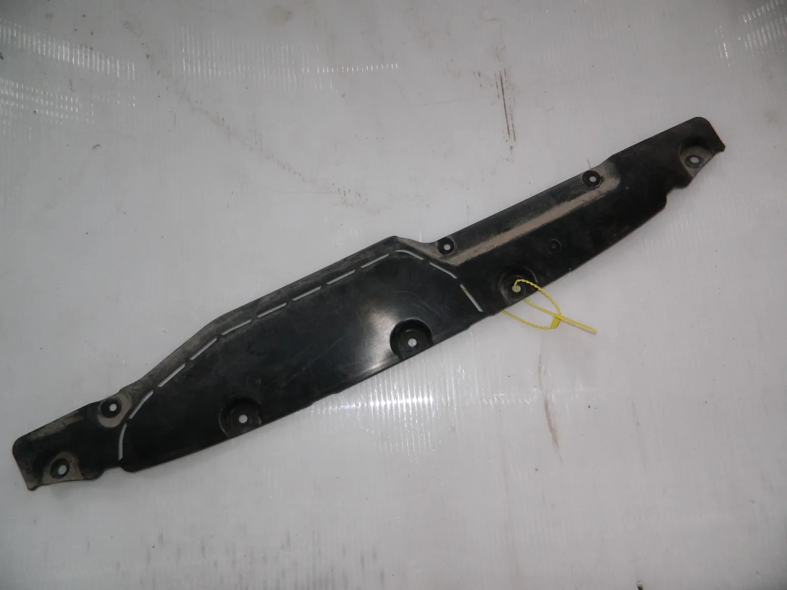 Защита BMW 5-SERIES G30 (Б/У) 51757399329