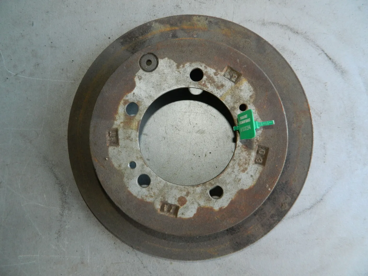 Диск тормозной MITSUBISHI DIAMANTE F31A Зад (Контрактный) 81530582