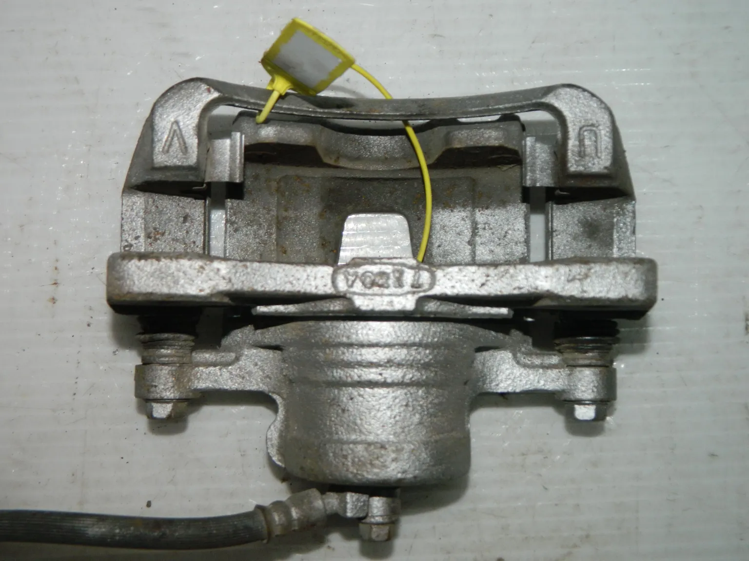 Суппорт тормозной CHEVROLET LACETTI Перед Прав 40951239 Б/У