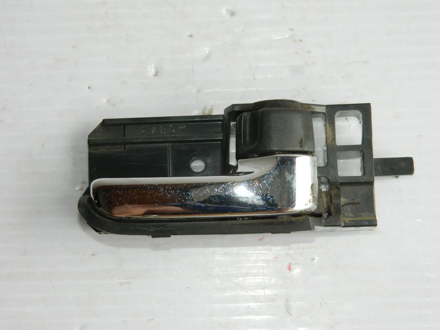 Ручка двери TOYOTA COROLLA NZE120 Перед Прав (Б/У)