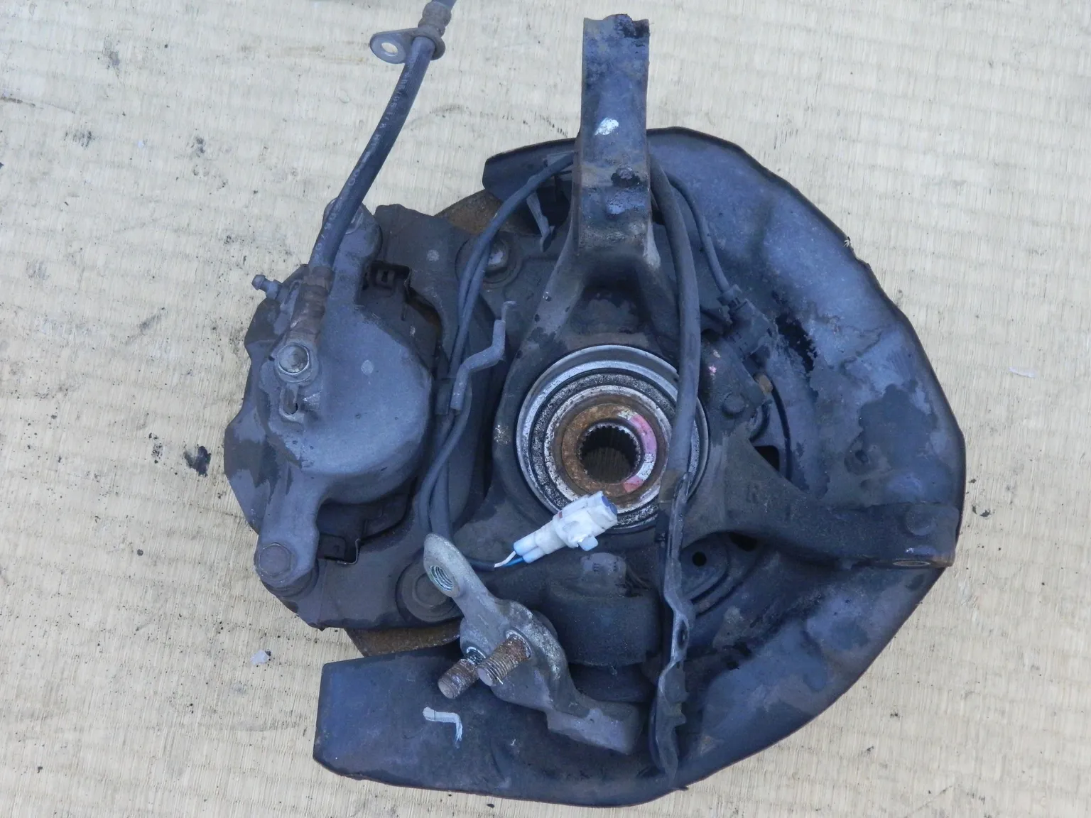 Ступица TOYOTA ESTIMA GSR50 Перед Прав (Контрактный) 33795191