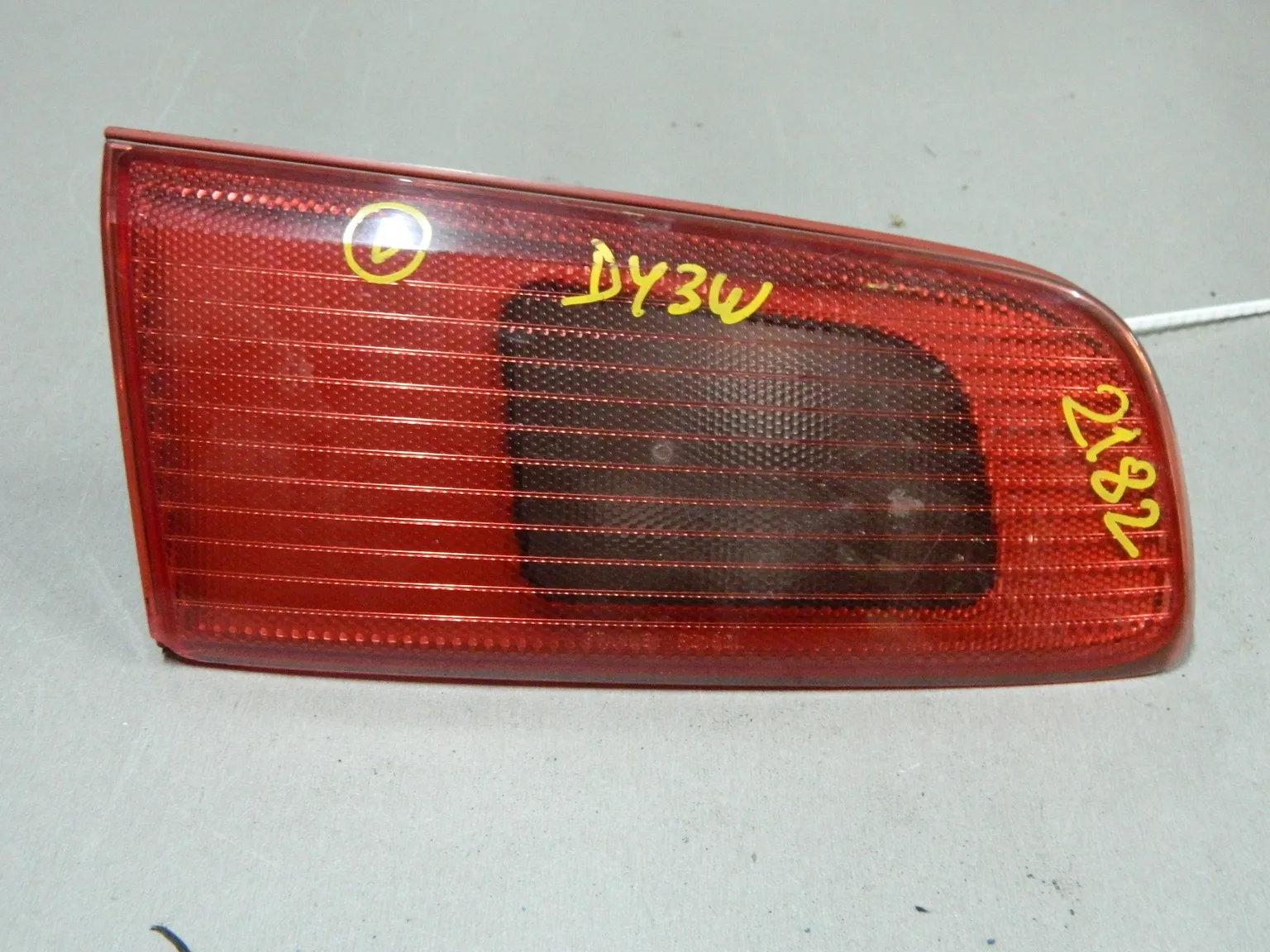 Фонарь MAZDA DEMIO DY3W Зад Лев 2182 (Контрактный) 68000161