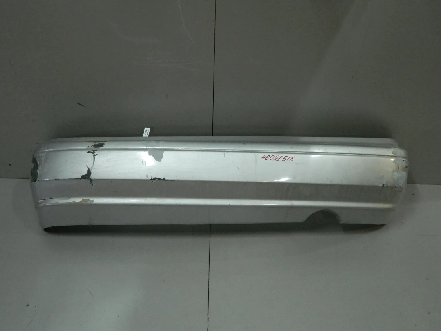 Бампер задний TOYOTA VISTA SV40 (Контрактный) 46091516