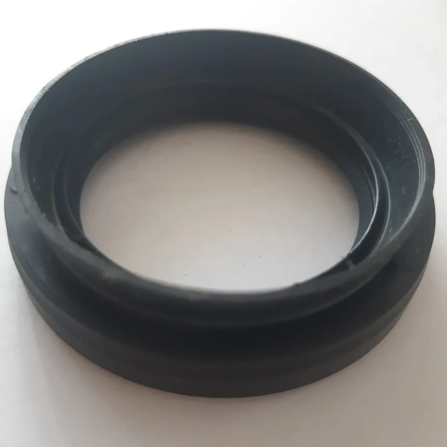 Сальник NOK BH3146G0 TOYOTA 40x56x9x15,5