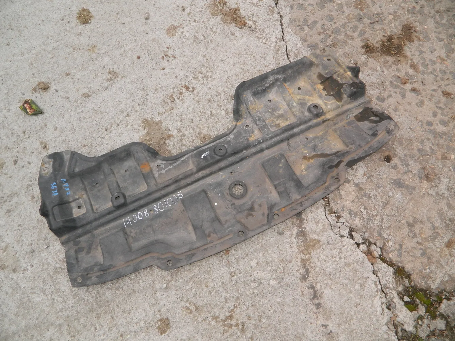 Защита двигателя NISSAN X-TRAIL NT32 (Контрактный) 14008801005