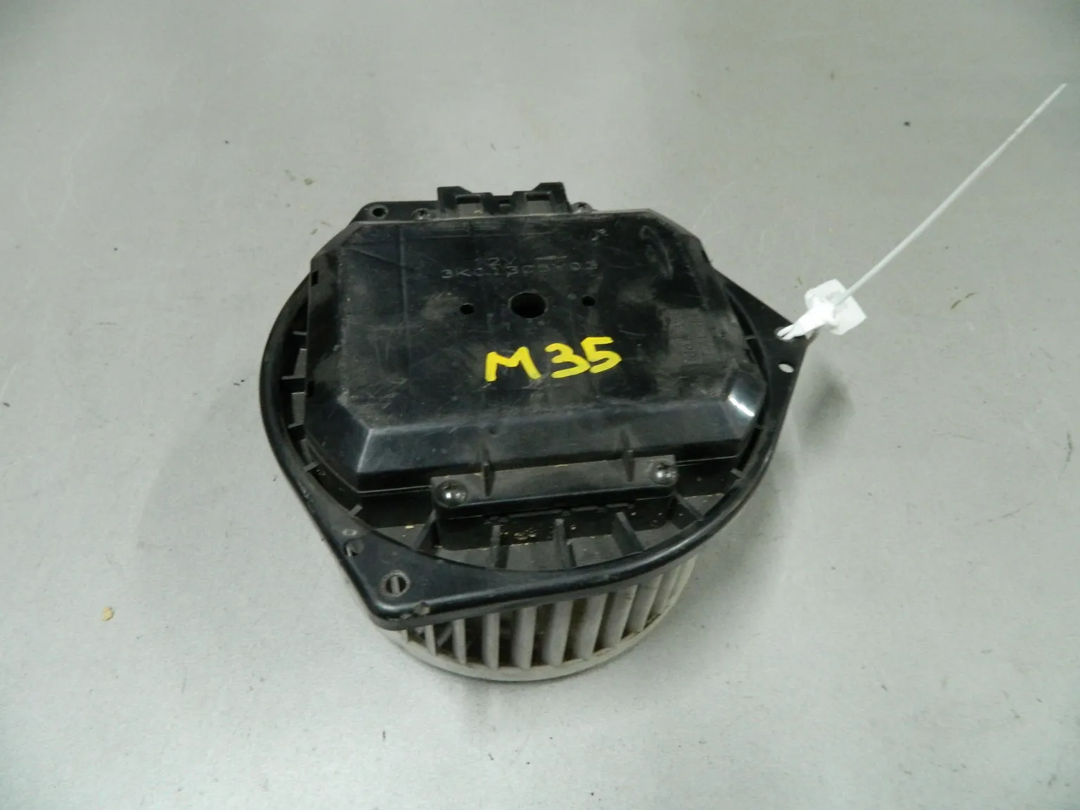 Мотор печки NISSAN STAGEA M35 (Контрактный) 03344196