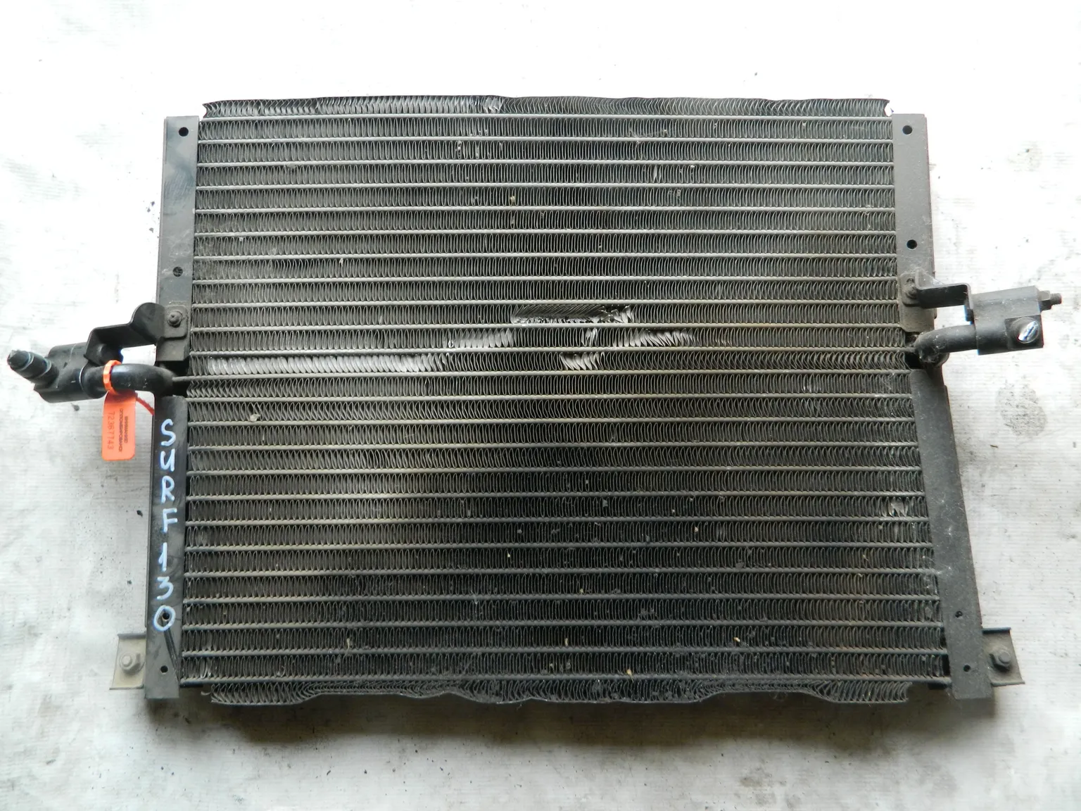 Радиатор кондиционера TOYOTA HILUX SURF LN130 (Контрактный) 72367743