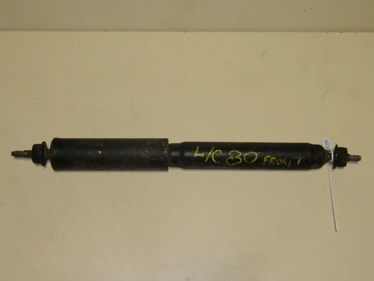 Амортизатор TOYOTA LAND CRUISER HDJ80 Перед (Контрактный)