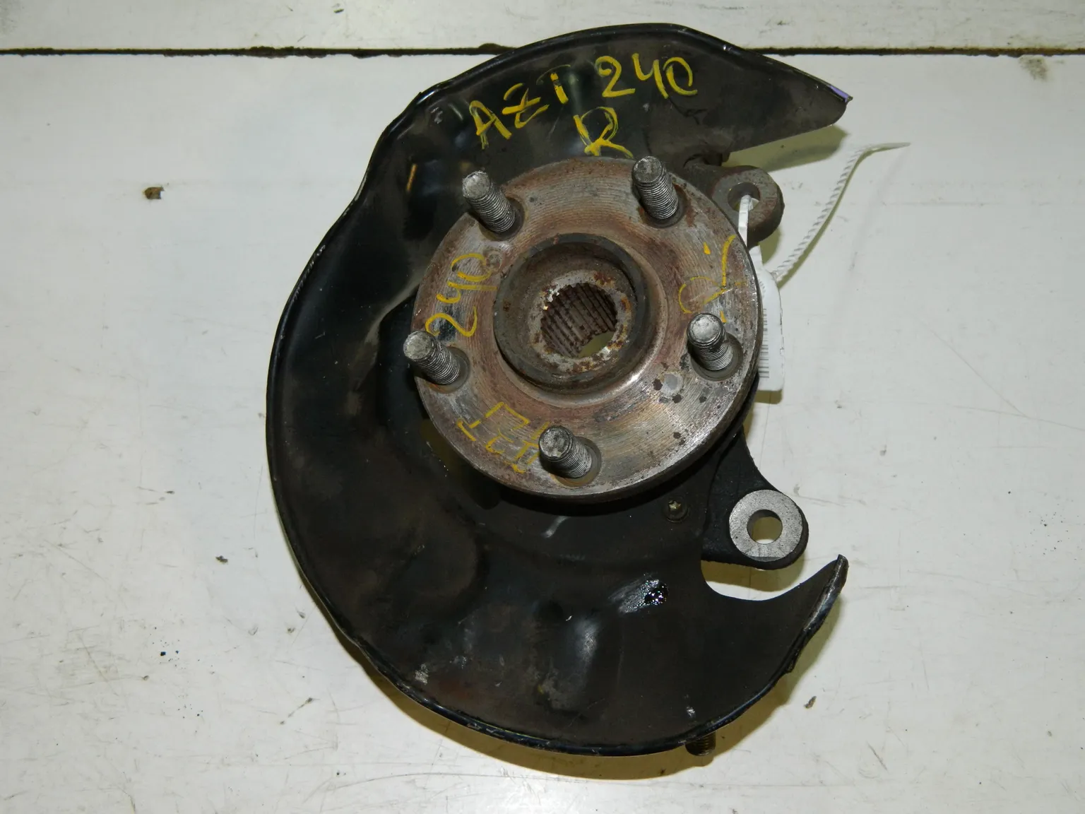 Ступица TOYOTA ALLION AZT240 Перед Прав (Контрактный) 45976628