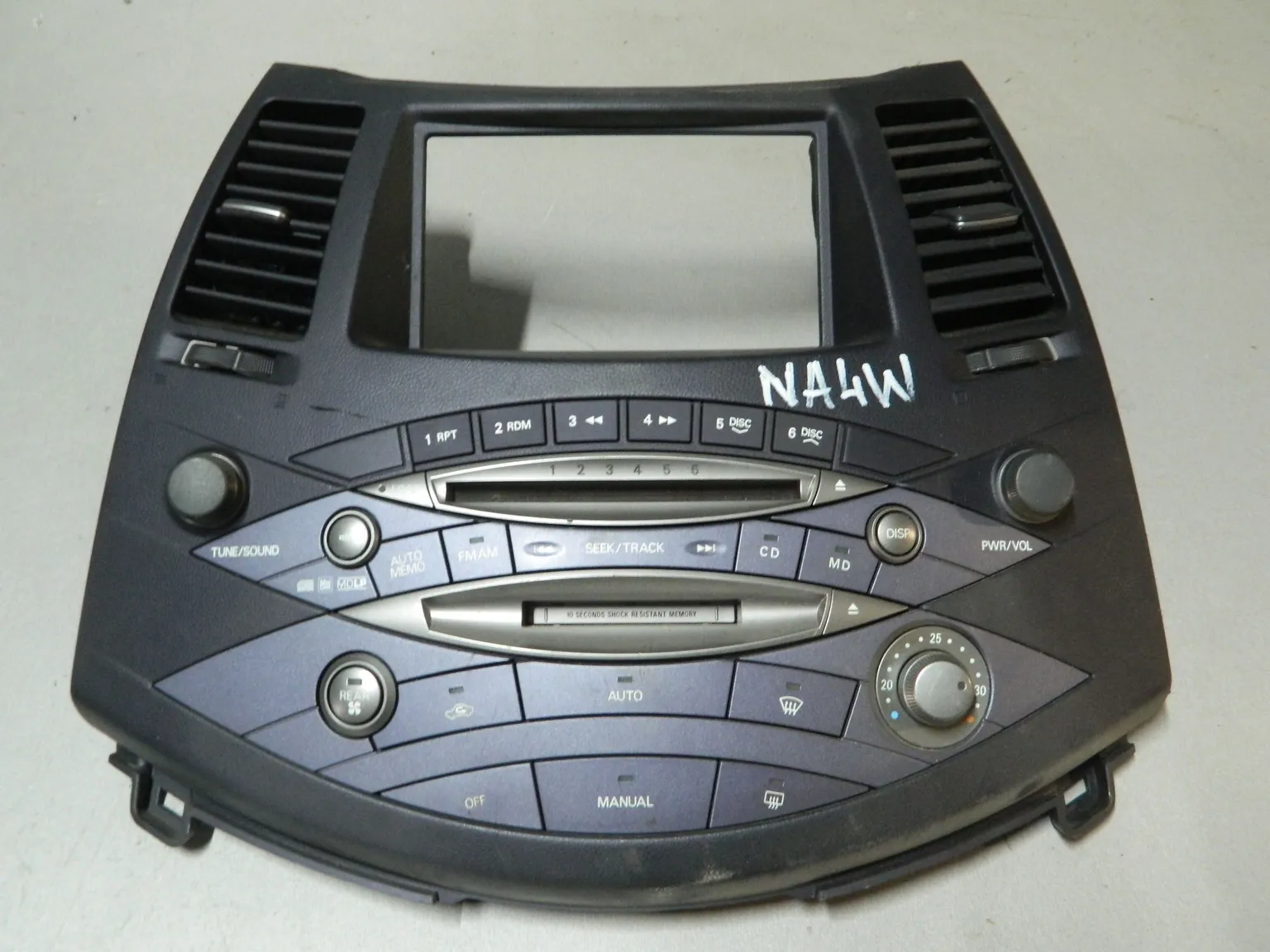 Блок управления климат-контролем MITSUBISHI GRANDIS NA4W (Контрактный) 81540407