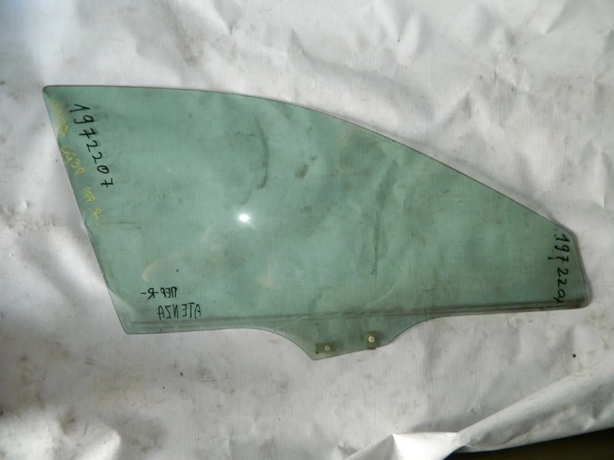 Стекло двери MAZDA ATENZA GG3P Перед. Прав (Контрактный) 1972207