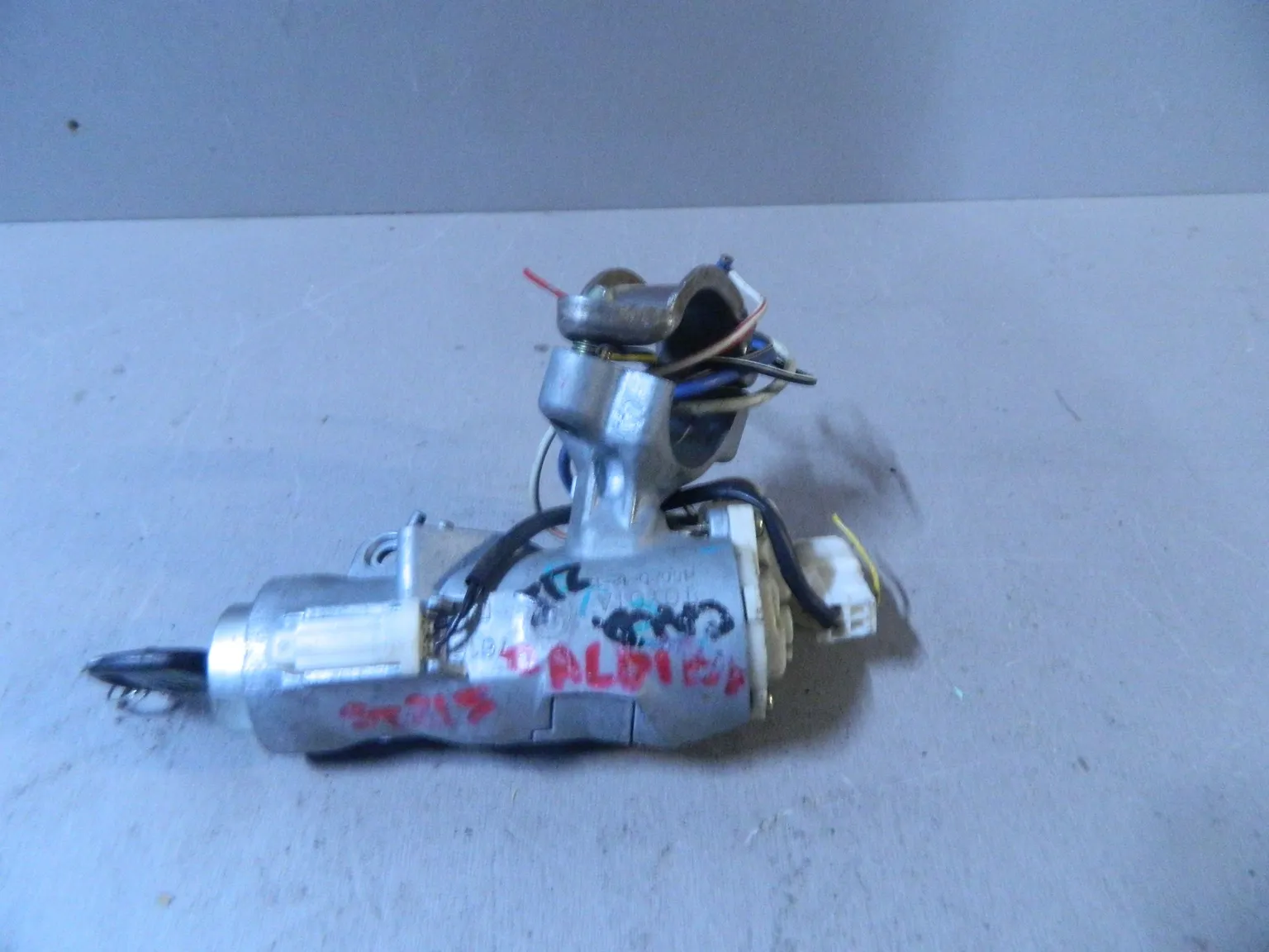 Замок зажигания TOYOTA CALDINA ST215 (Контрактный) 81532501