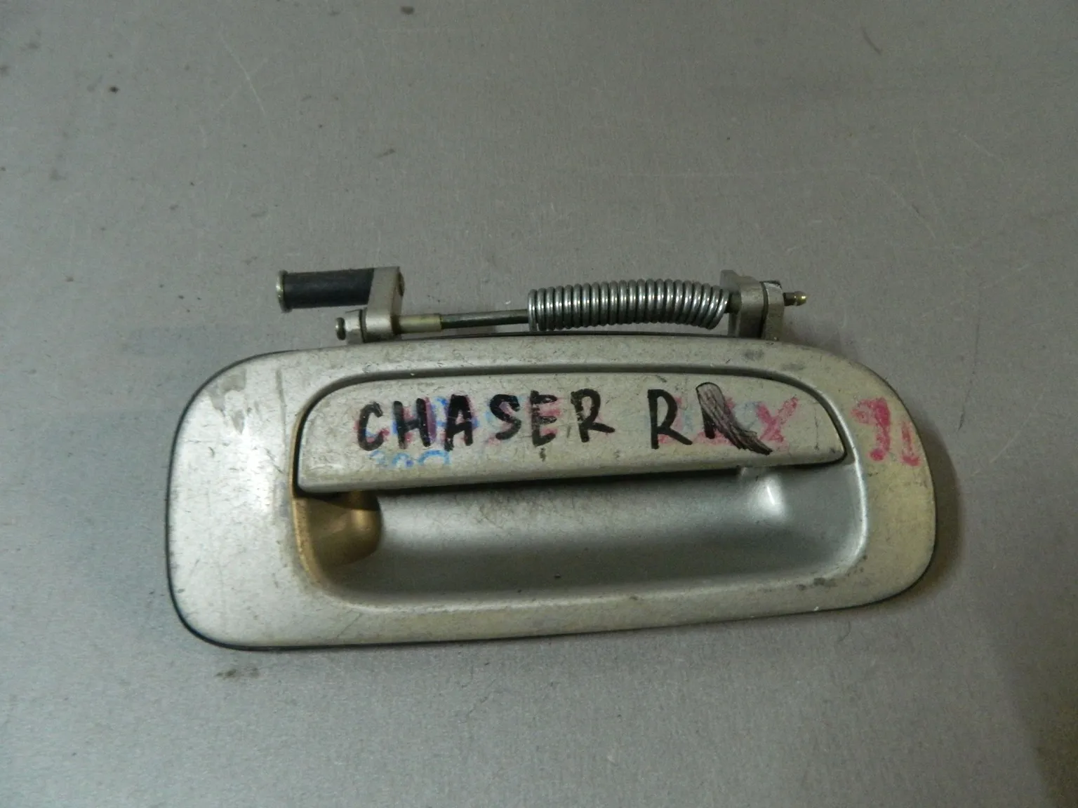 Ручка двери наружная TOYOTA CHASER GX90 Зад Прав (Контрактный) 81528587