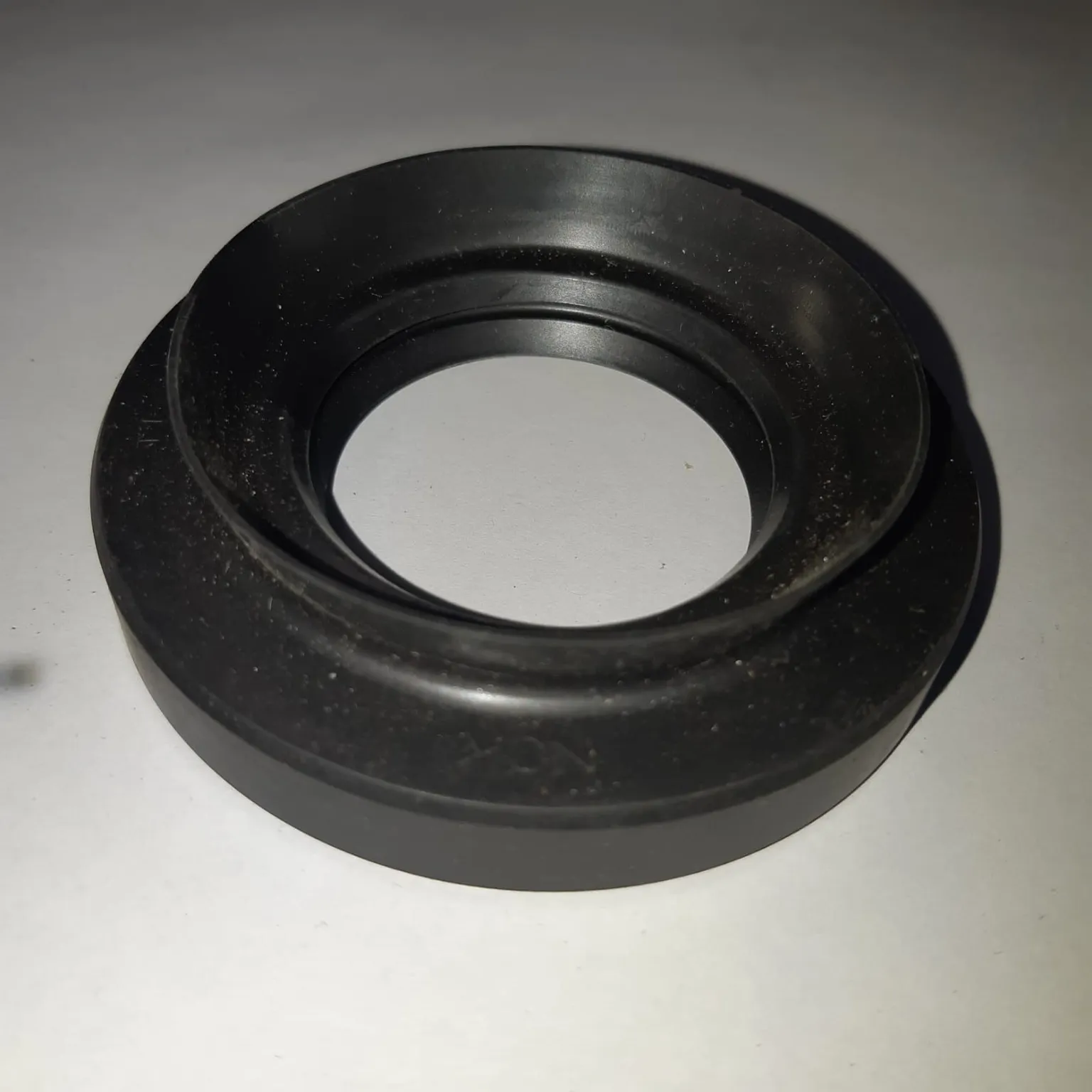 Сальник NOK AE2520F NISSAN 40x76x12x20