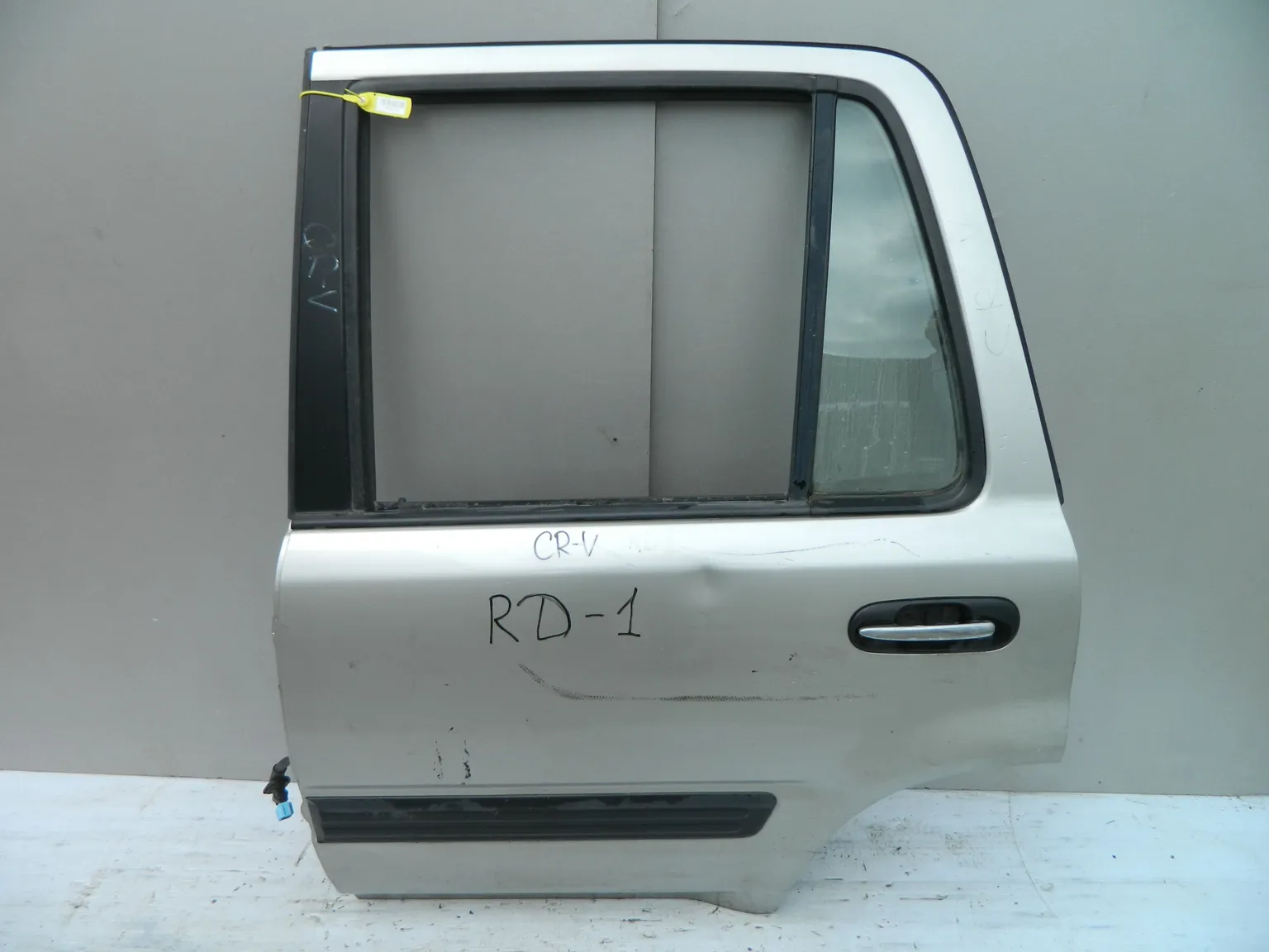 Дверь HONDA CR-V RD1 Зад Лев (Контрактный) 40951524 67550S10A90ZZ