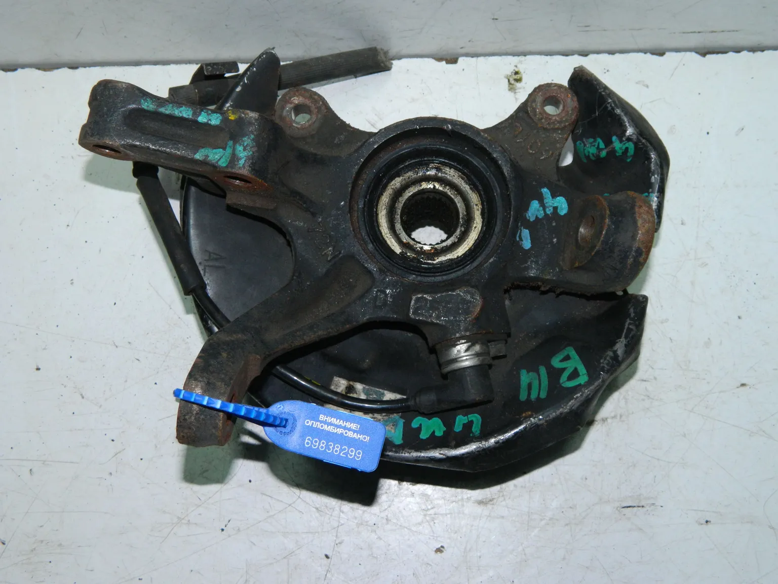 Ступица NISSAN PULSAR FNN15 Перед Лев (Контрактный) 69838299