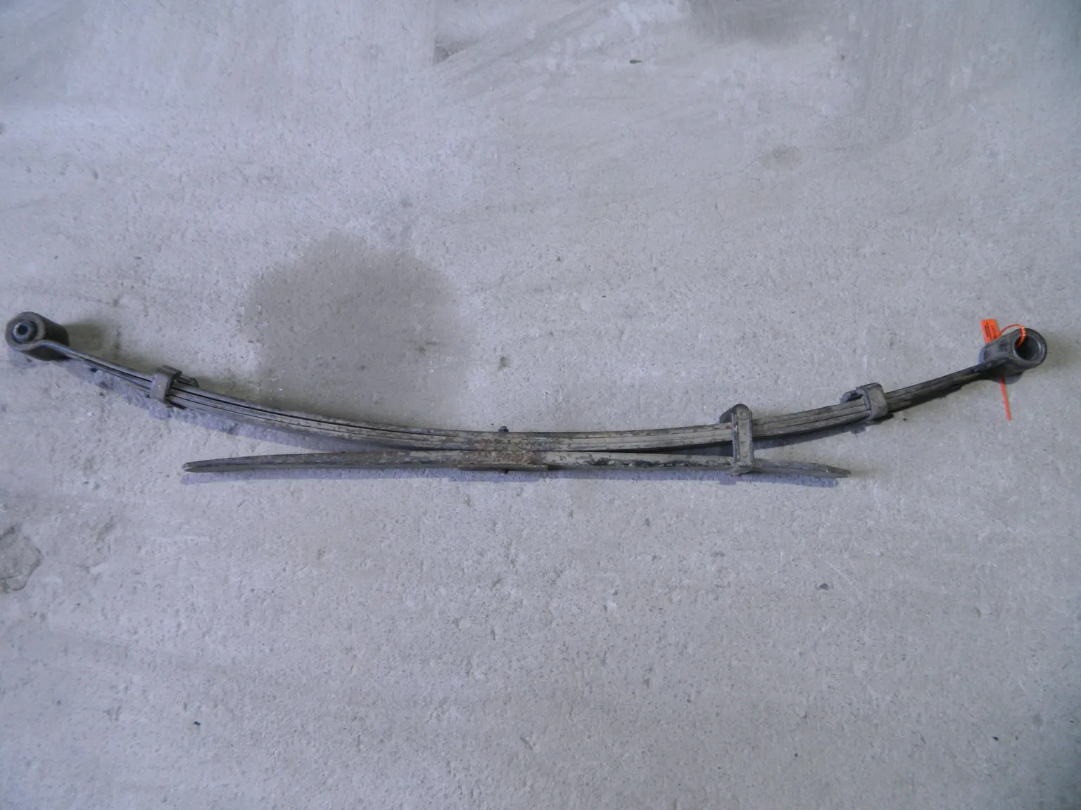 Рессора NISSAN NAVARA D40 Зад (Контрактный) 65243651