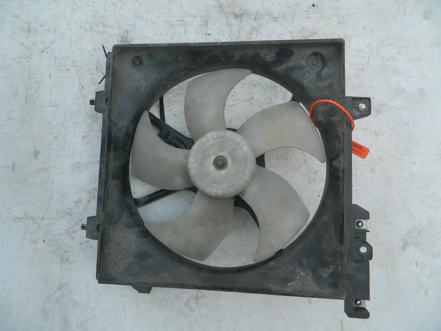 Диффузор радиатора SUBARU LEGACY BH5 (Контрактный) 72355951