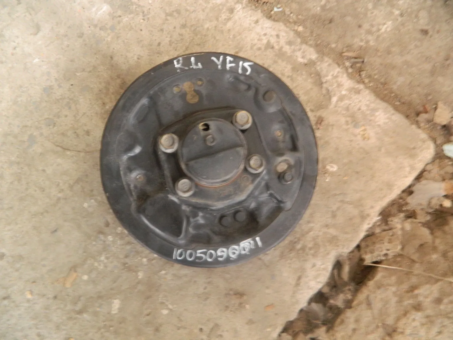 Ступица NISSAN JUKE YF15 HR15 Задн Лев (Контрактный) 1005090511
