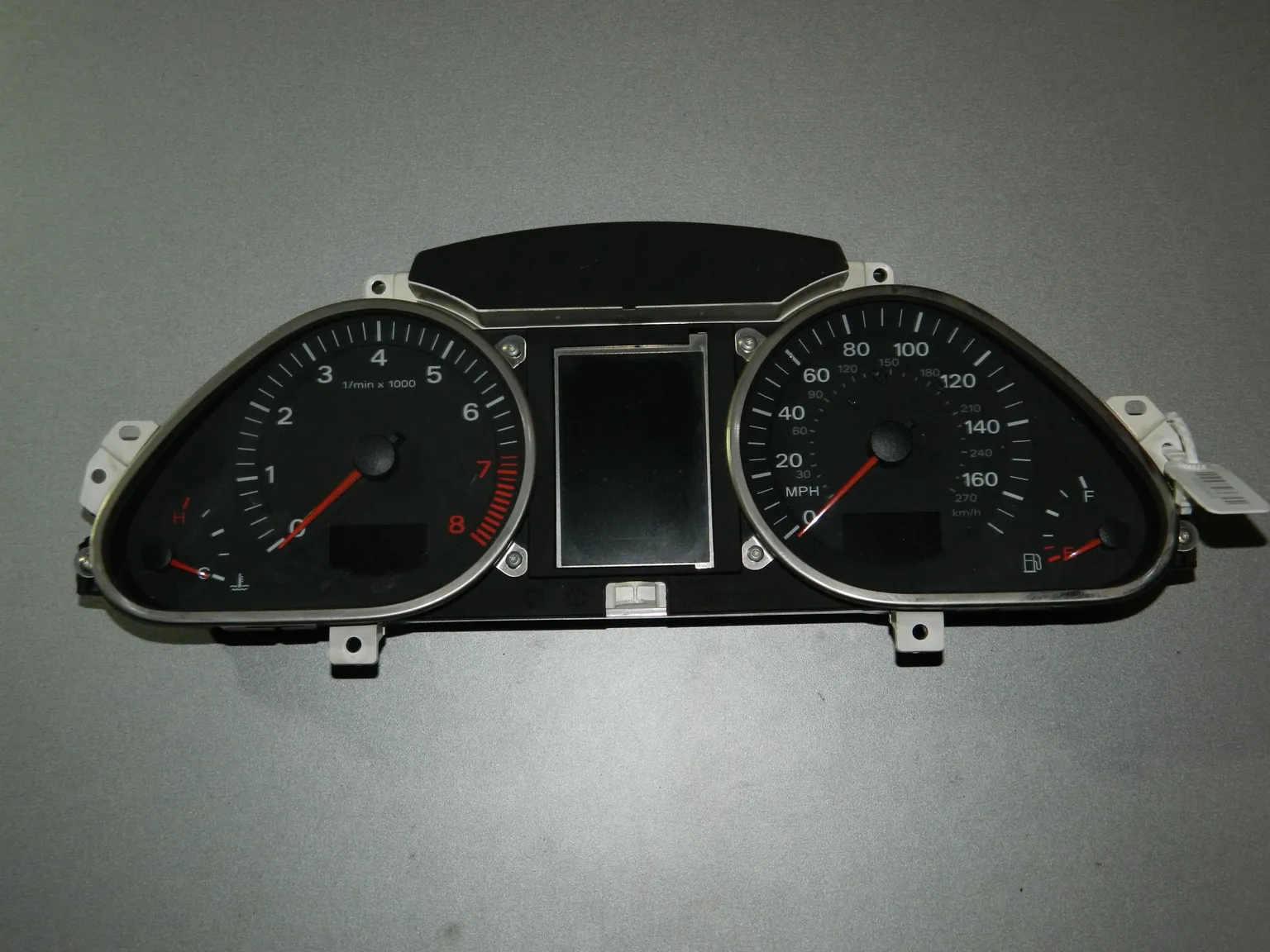 Панель приборов AUDI Q7 4L BAR (Б/У)