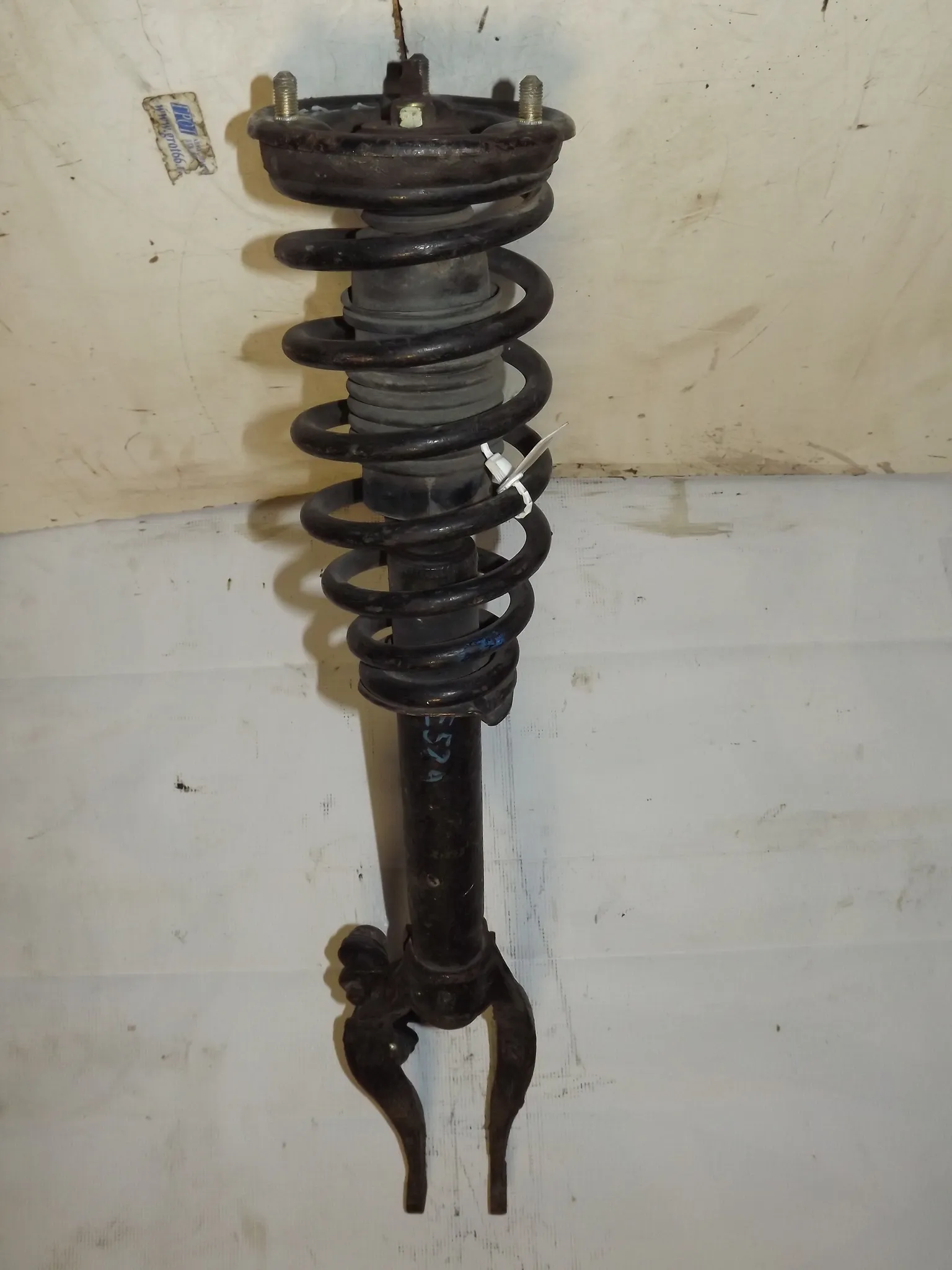 Стойка подвески MITSUBISHI GALANT E52A Перед Прав (Контрактный) 35023600