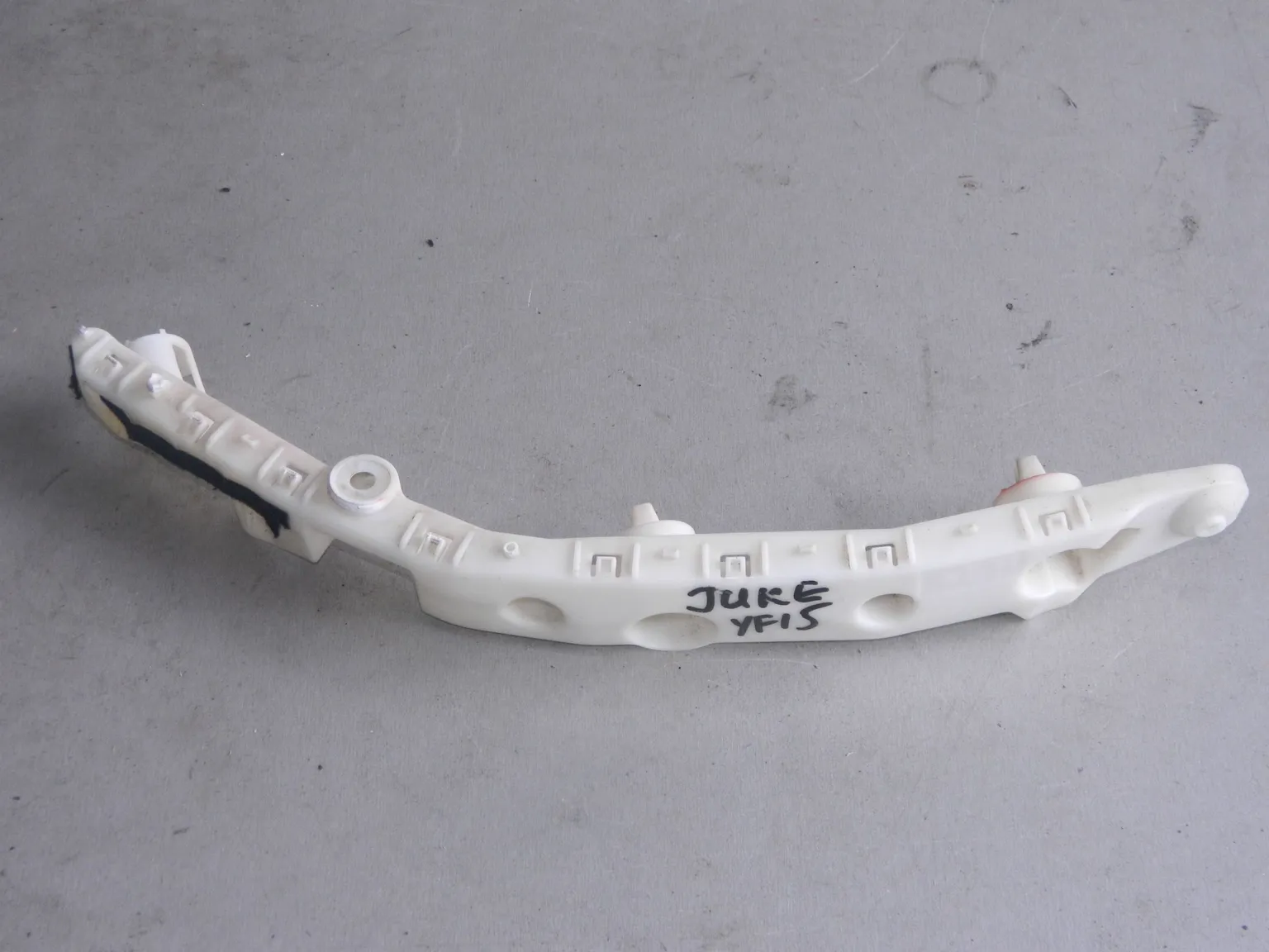 Крепление бампера NISSAN JUKE YF15 Перед Лев (Контрактный) 79591538