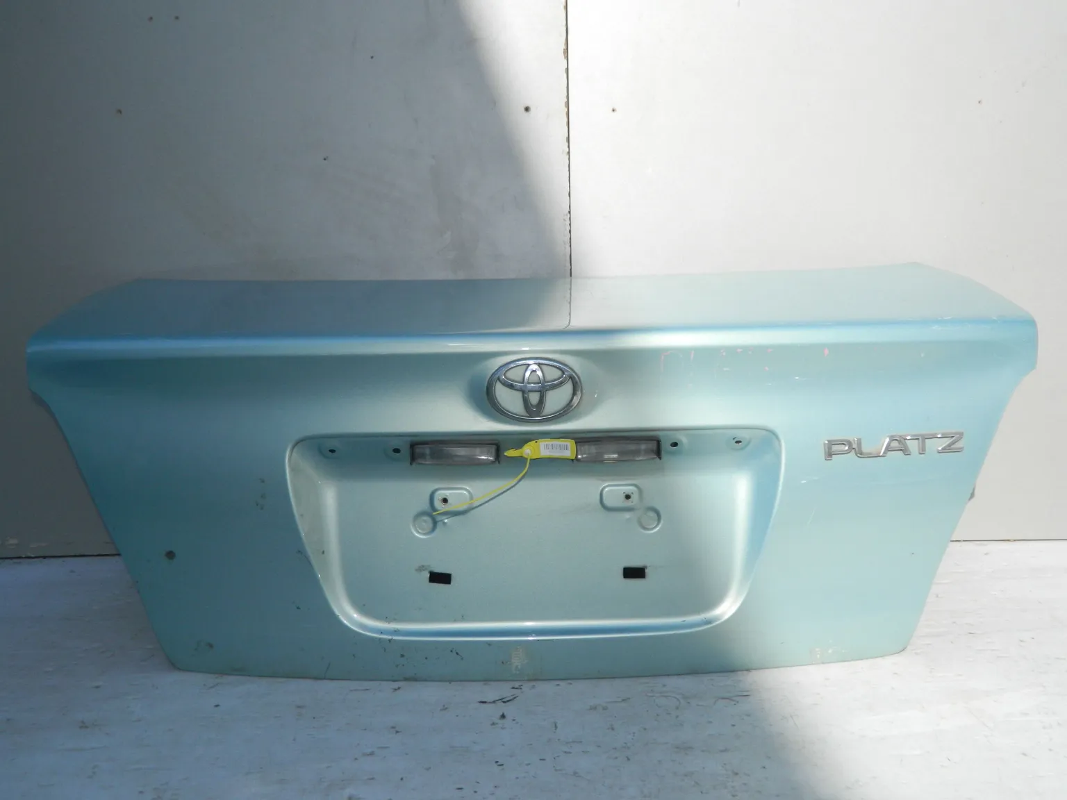 Крышка багажника TOYOTA PLATZ NCP12 (Контрактный) 40951832