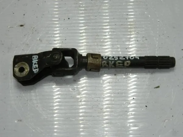 Карданчик рулевой MAZDA BKEP (Контрактный)