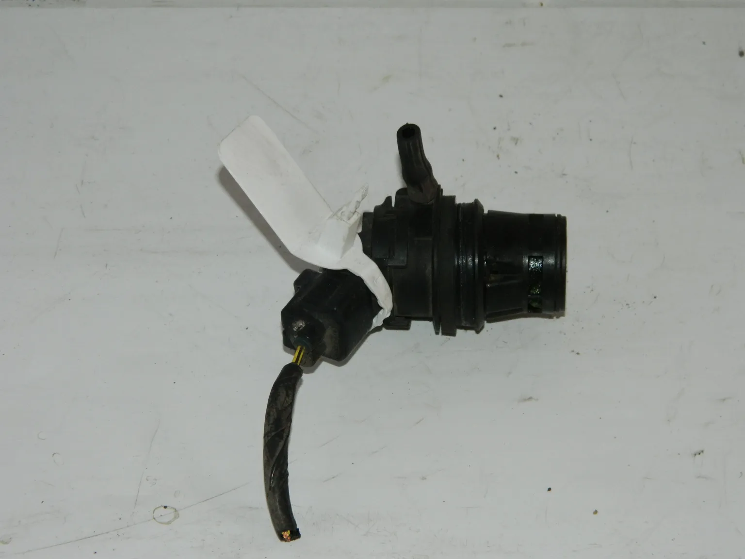 Мотор бачка омывателя MAZDA AXELA BK5P (Контрактный) 45984618