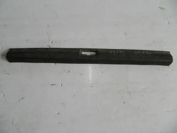 Накладка замка багажника TOYOTA CORONA ST191 (Контрактный) 5838720021