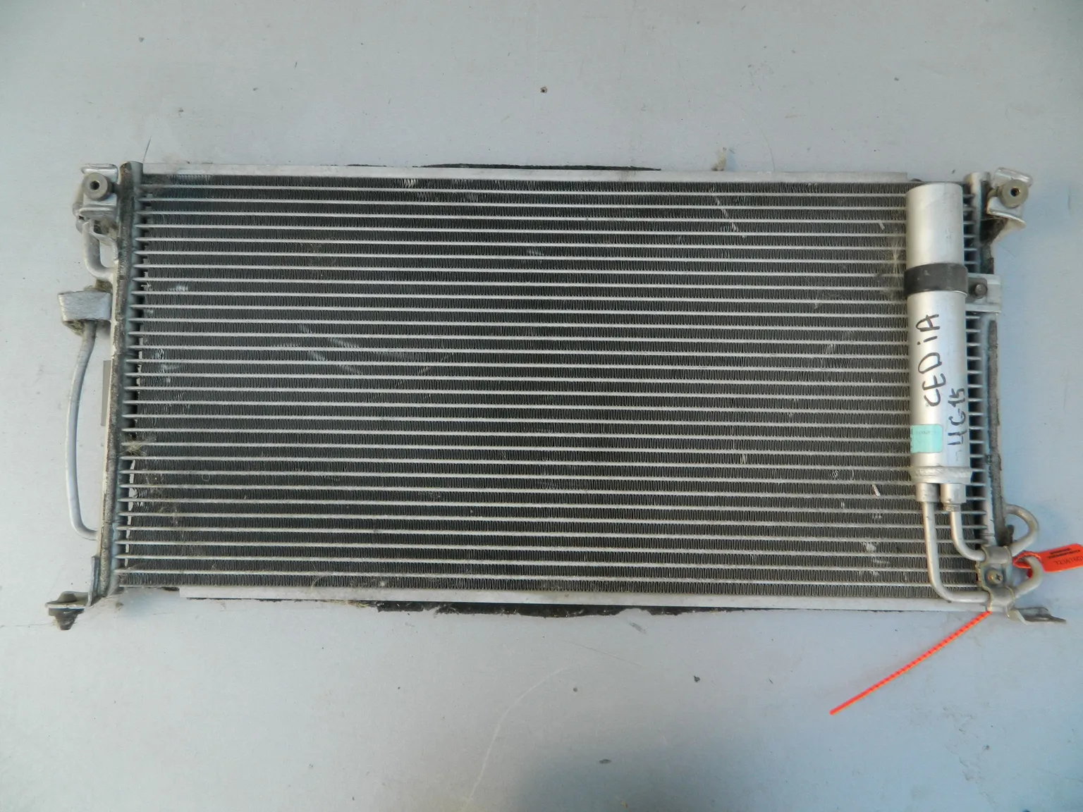 Радиатор кондиционера MITSUBISHI LANCER CEDIA CS5W (Контрактный) 72367601