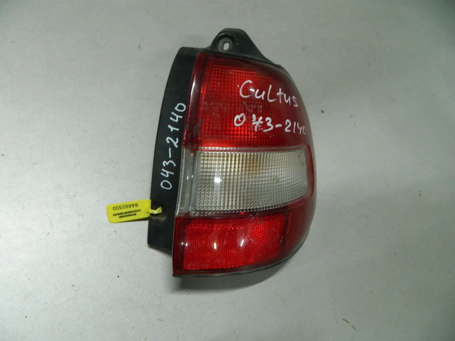 Фонарь SUZUKI CULTUS GD31W Зад Прав (Контрактный) 64492500