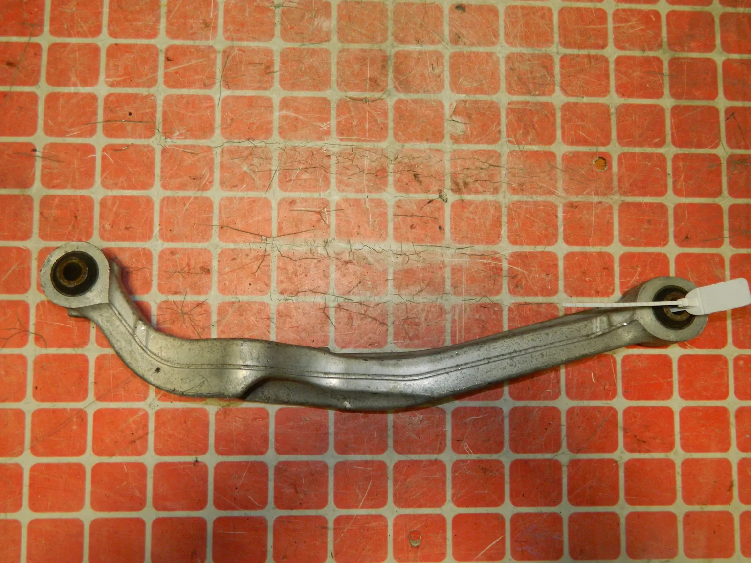 Рычаг подвески NISSAN QASHQAI J10 Зад Лев Верх (Контрактный) 45980869