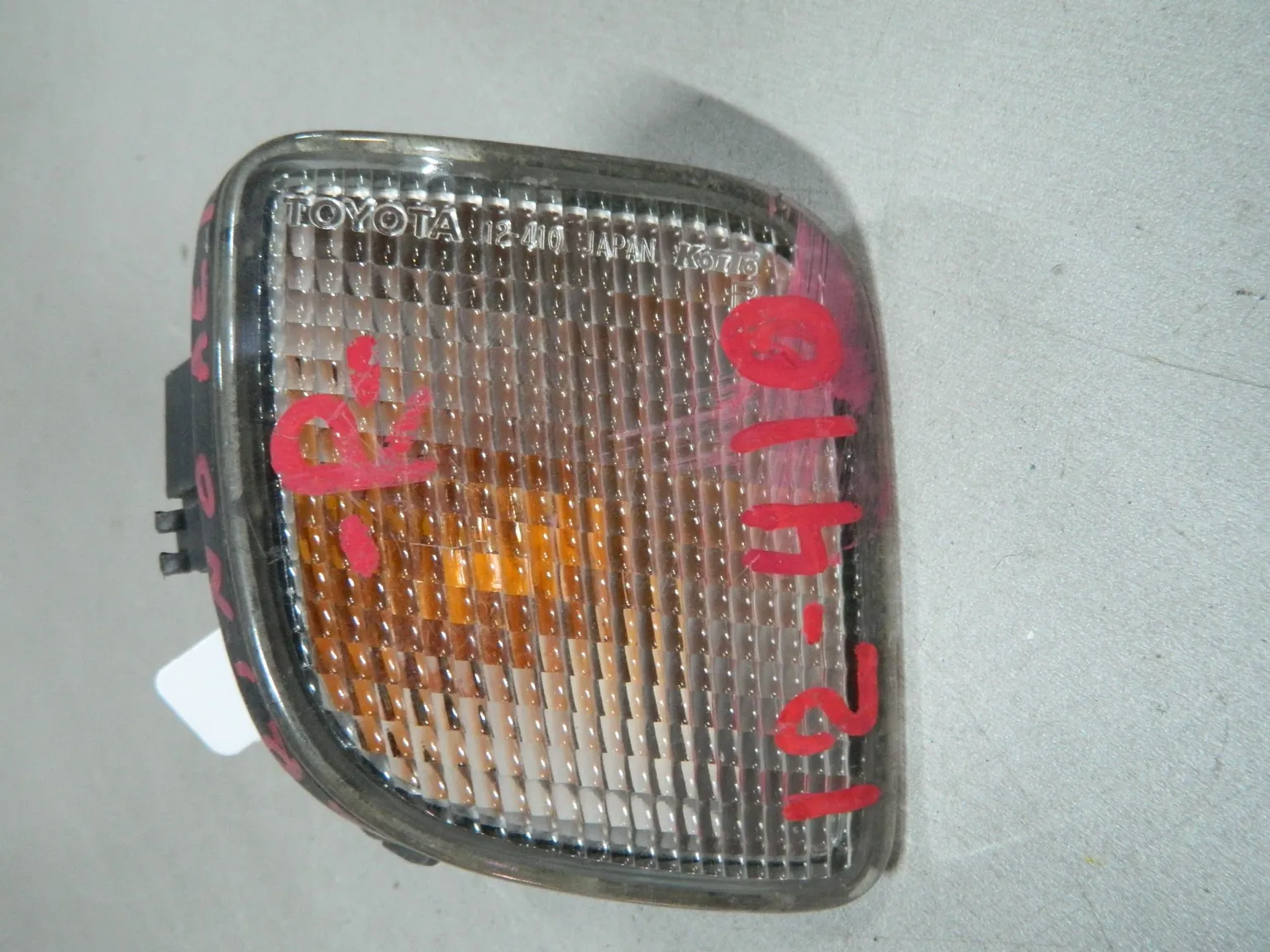 Фара противотуманная TOYOTA SPRINTER MARINO AE100 Перед Прав 12410 (Контрактный) 69586653