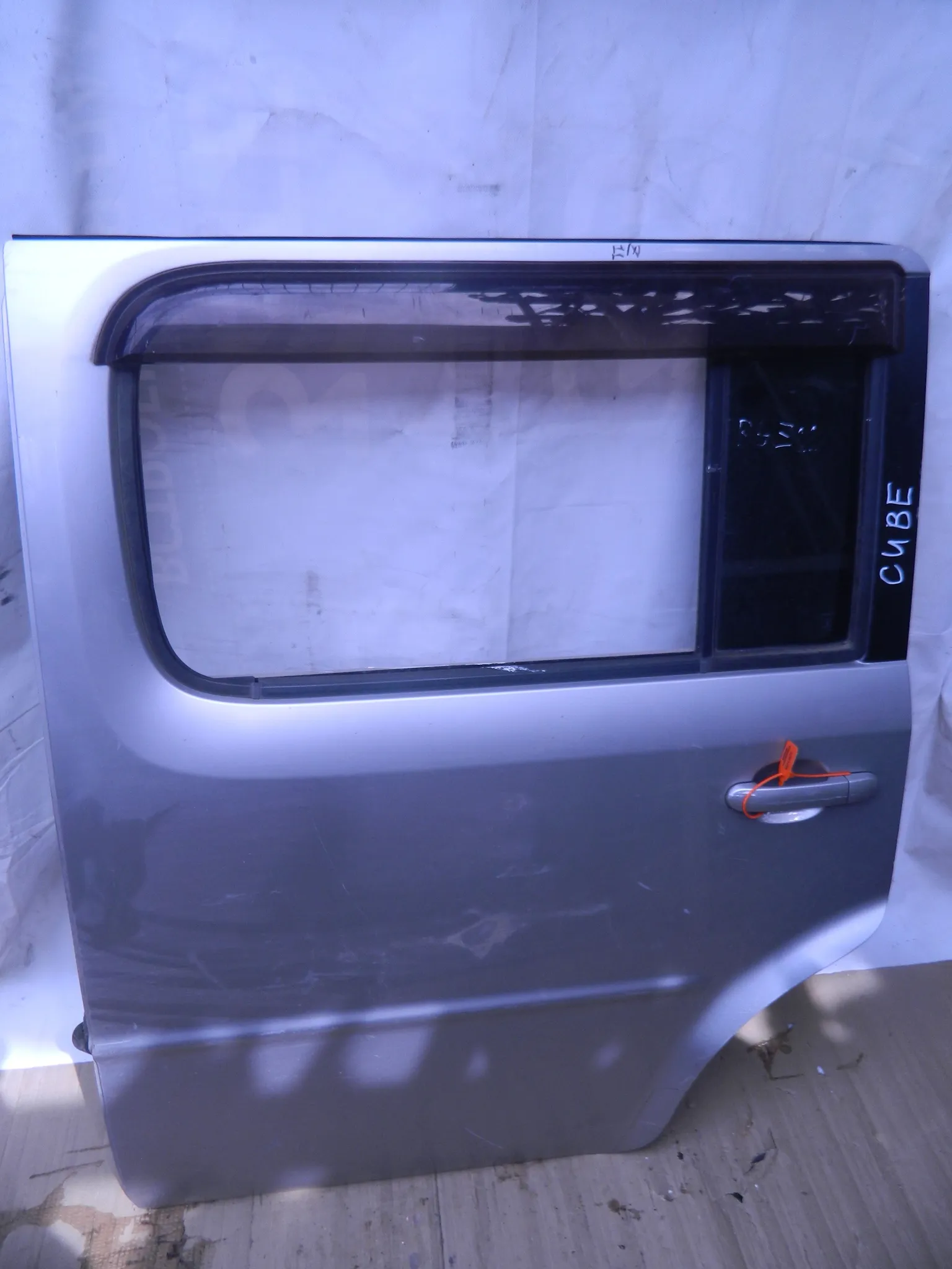 Дверь NISSAN CUBE CUBIC BGZ11 Зад Лев (Контрактный) 65243073