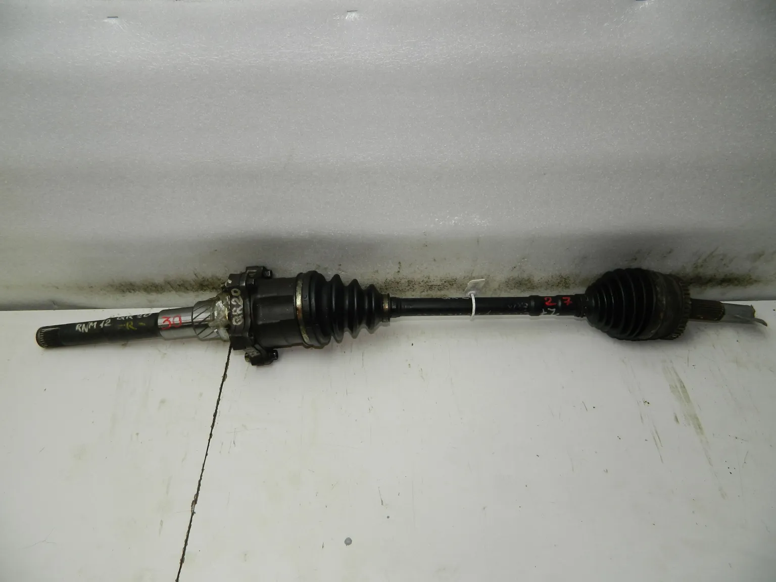 Привод NISSAN LIBERTY RNM12 QR20DE Перед Прав (Контрактный) 35015785