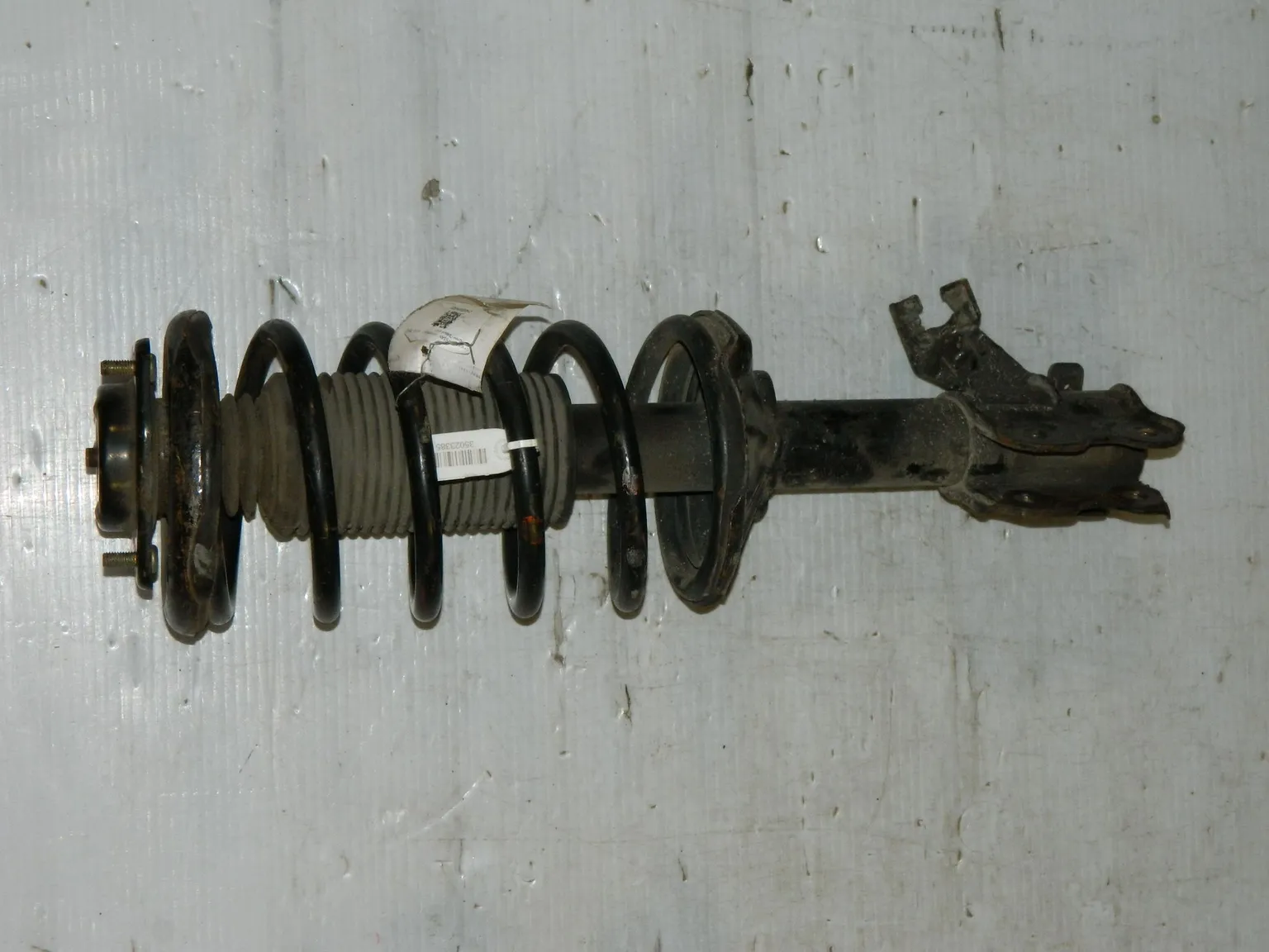 Стойка подвески NISSAN WINGROAD WHNY10 Перед Прав (Контрактный)