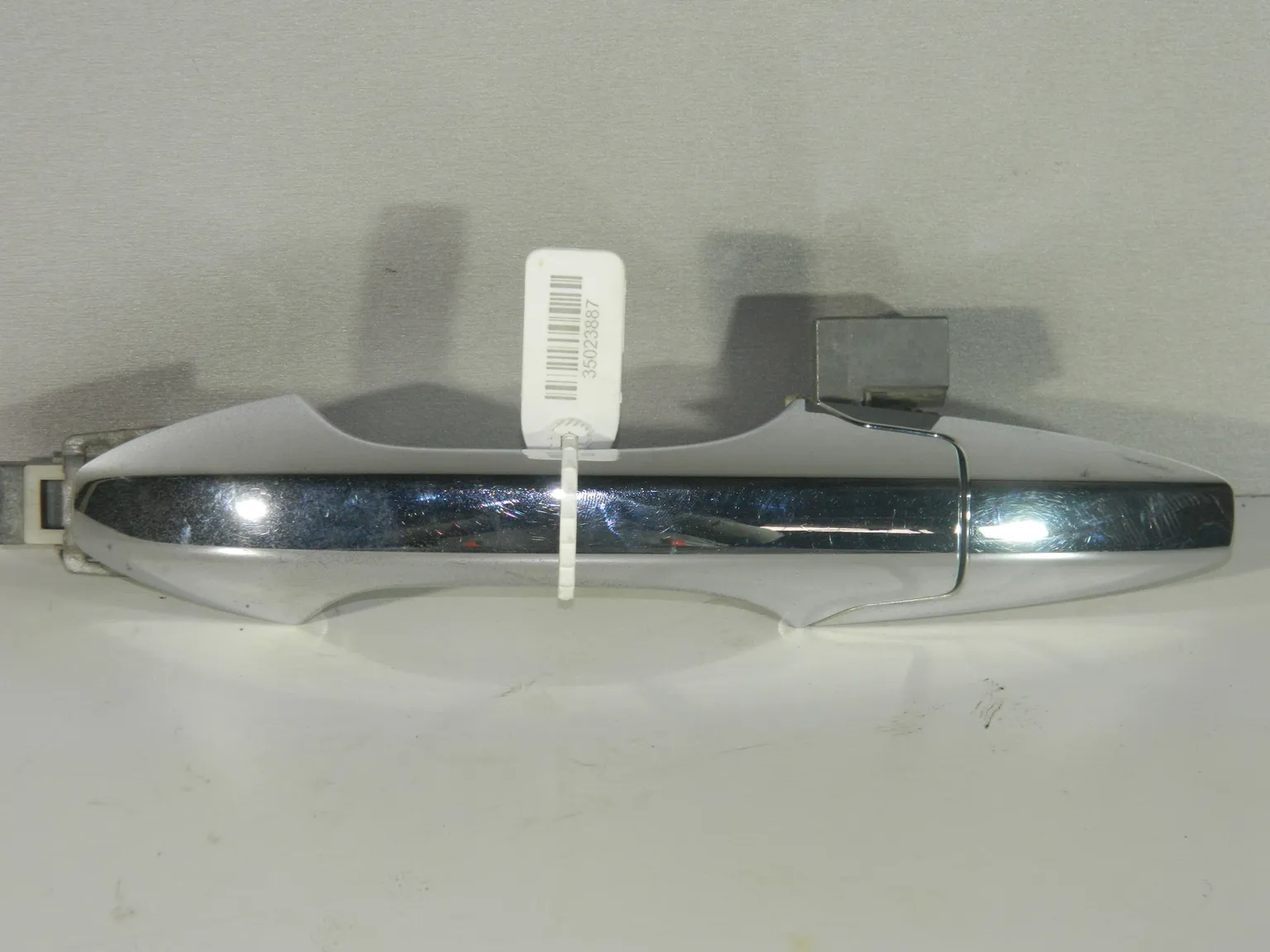 Ручка двери HONDA CR-V RE5 Зад Лев (Контрактный) 35023887