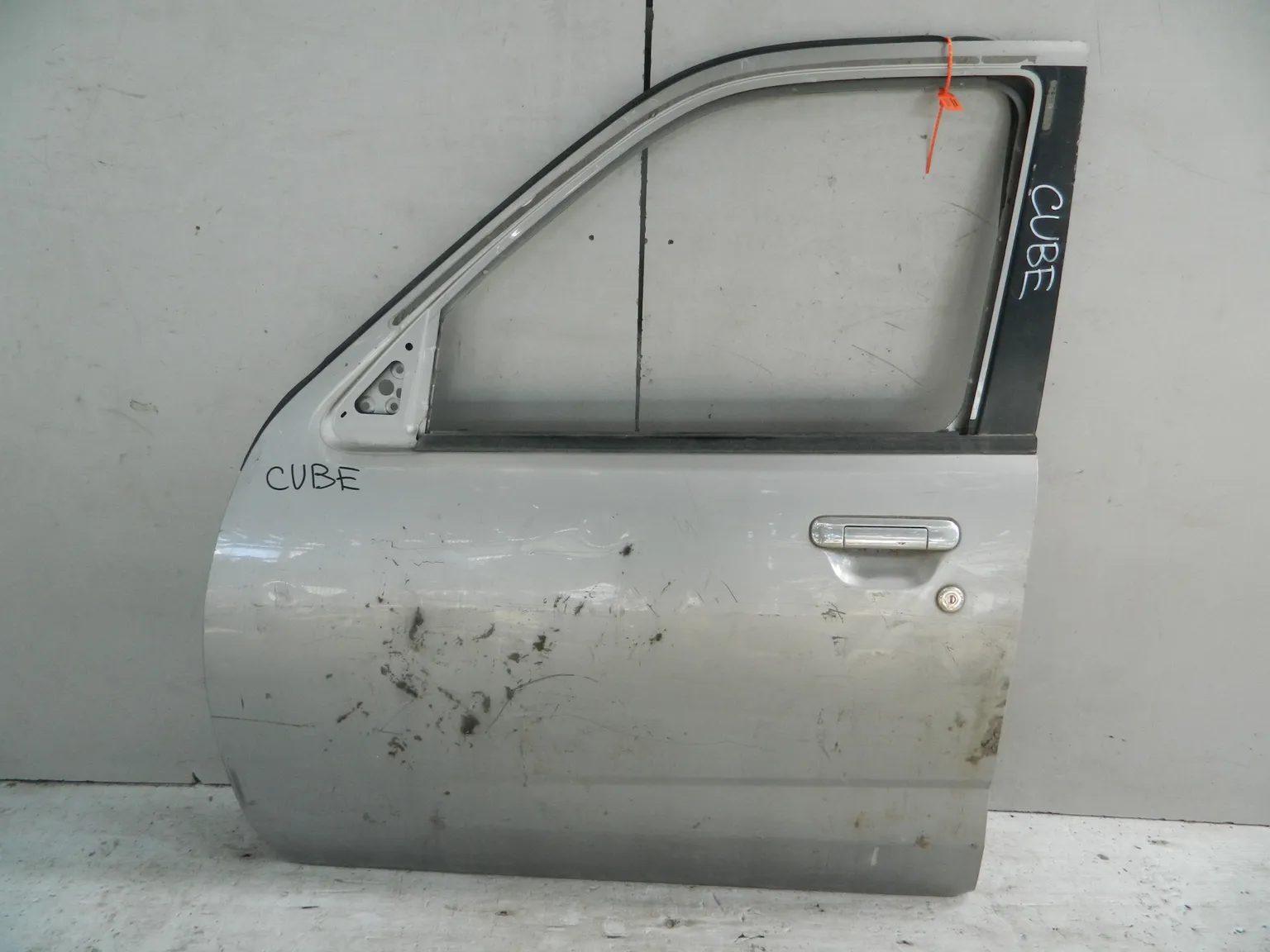 Дверь NISSAN CUBE Z10 Перед Лев (Контрактный) 72355922 H01012U7MM